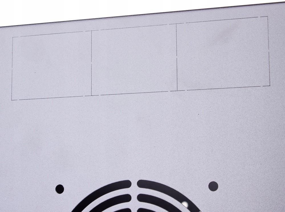 Możliwość montażu wentylatora i elastyczna aranżacja wnętrza