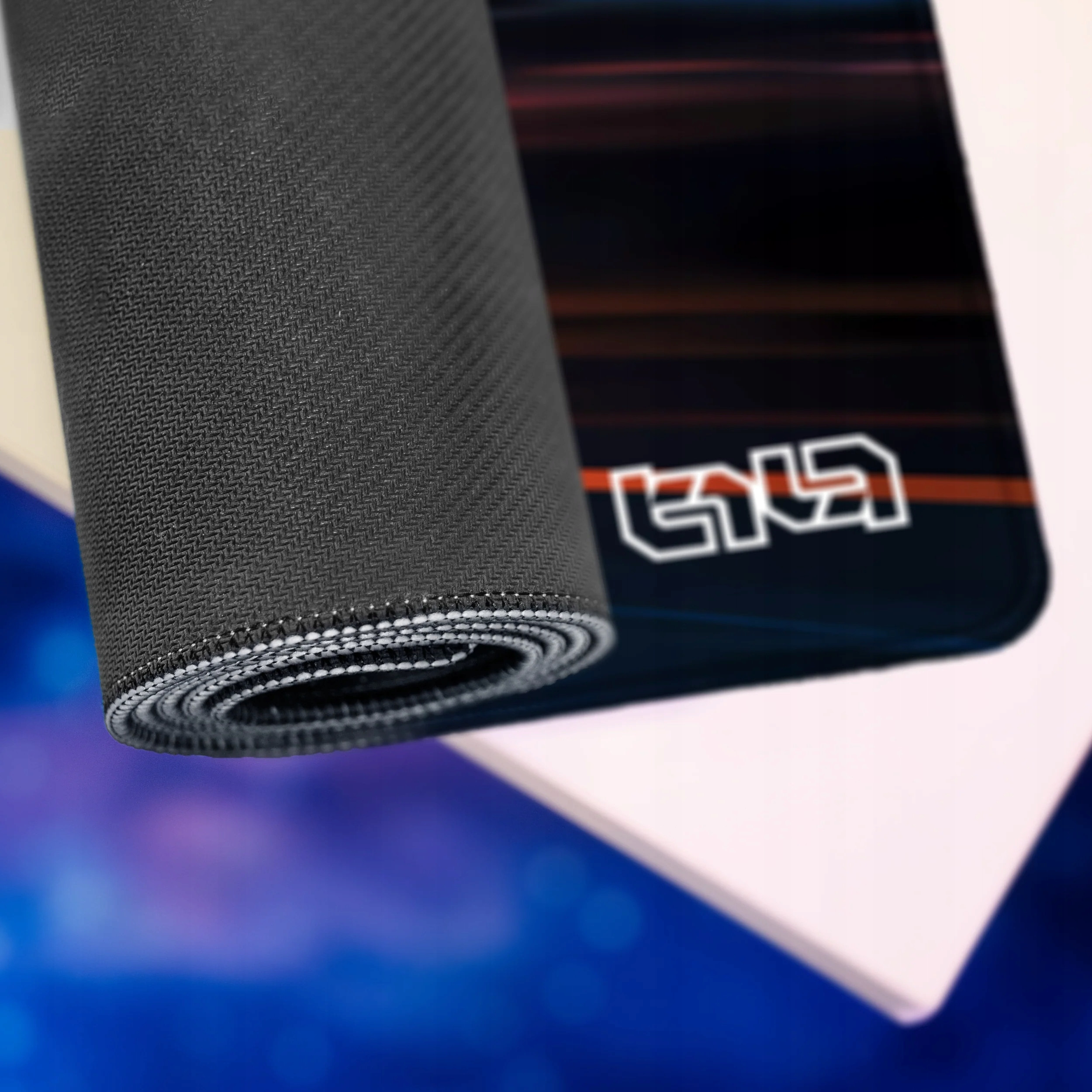 Ręcznie obszyte krawędzie – trwałość i elegancja