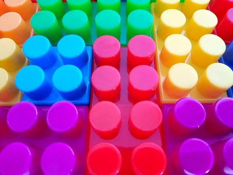 Zestaw 200 elementów – Idealny dla dzieci powyżej 12 miesiąca życia