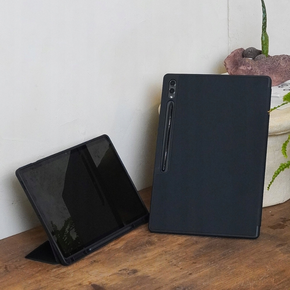 Stylowy design i funkcjonalność etui Araree A Folio
