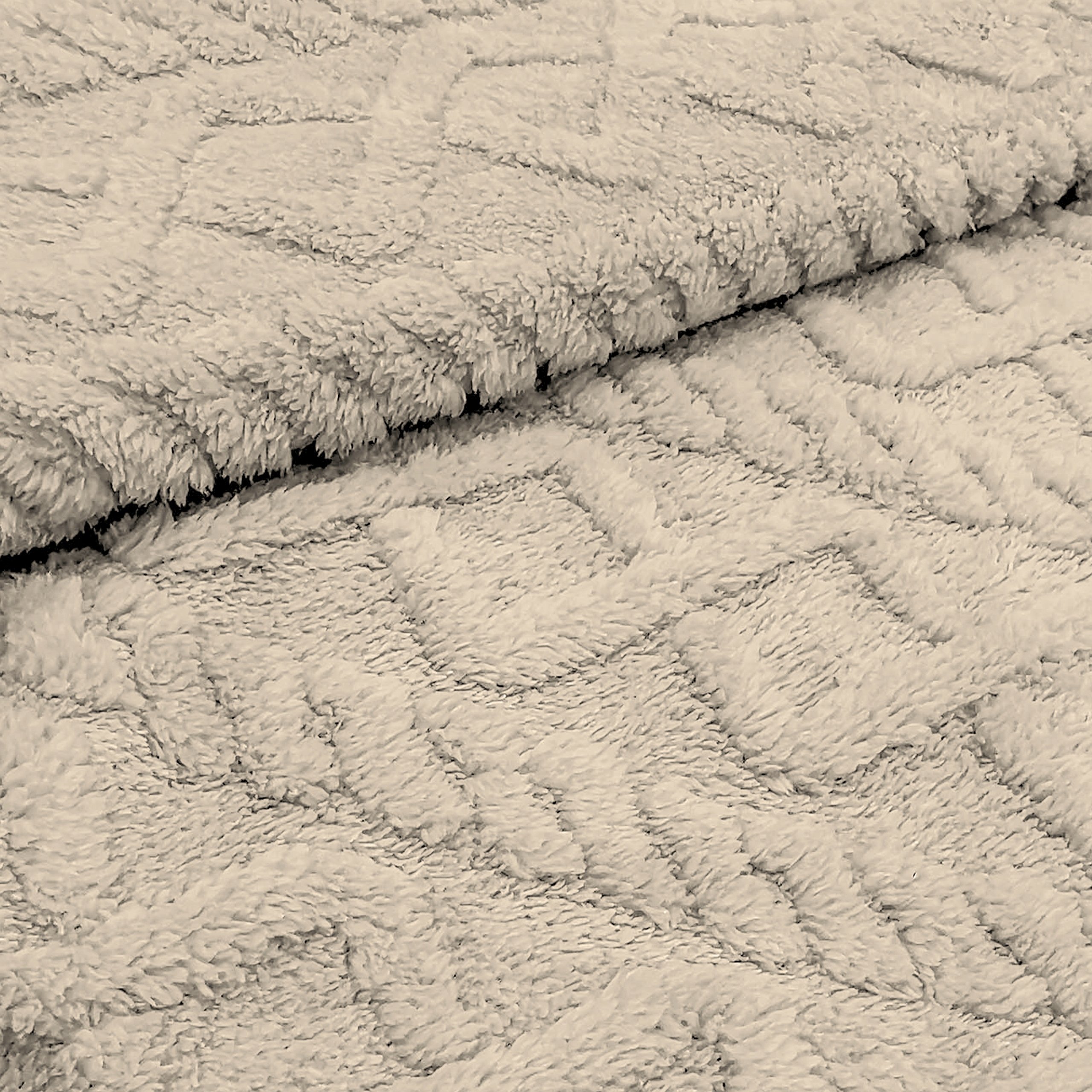 Wysoka jakość i komfort – Koc poliestrowy idealny na każdą porę roku