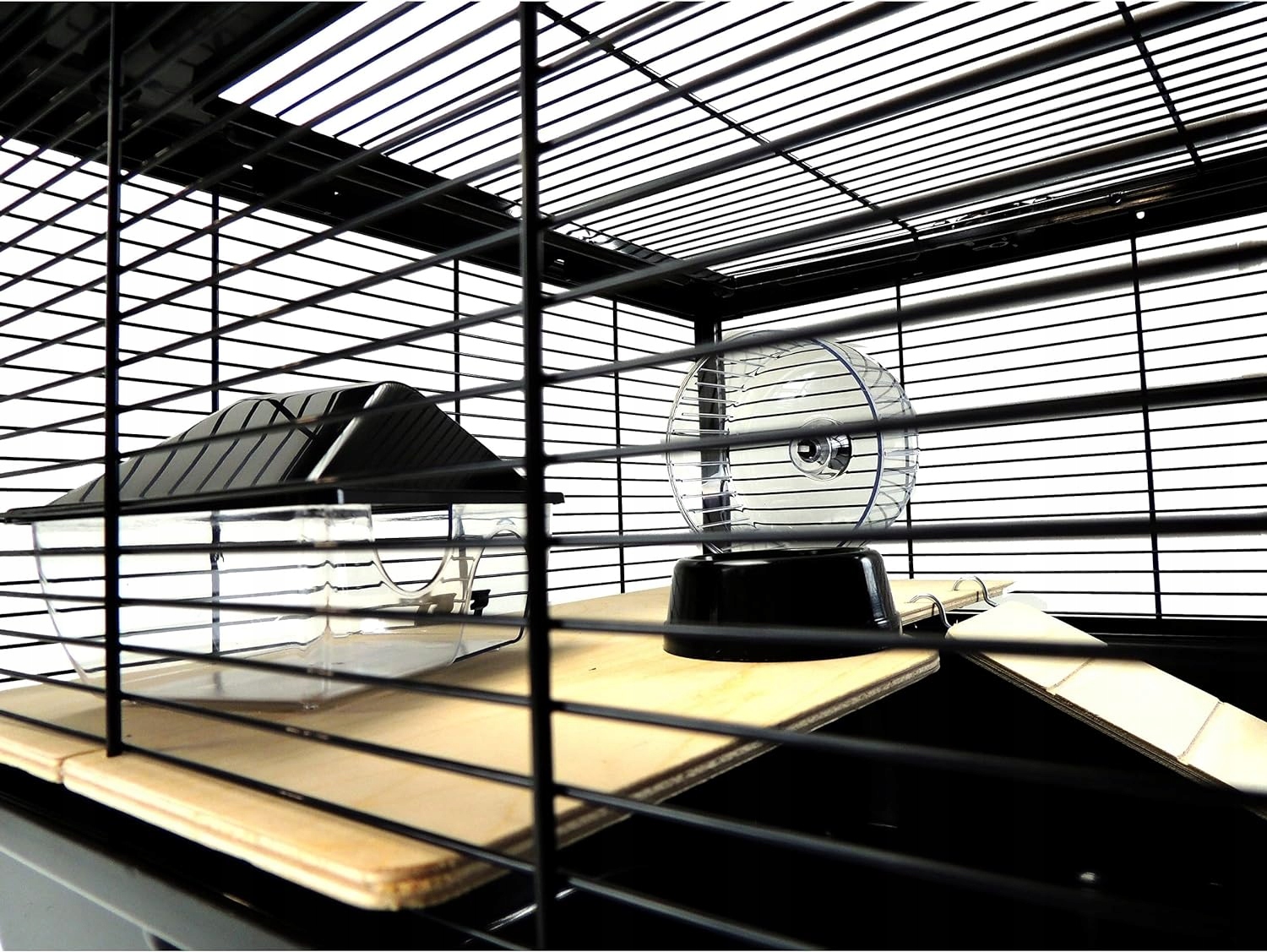 Bezpieczne i przyjazne dla zwierząt materiały