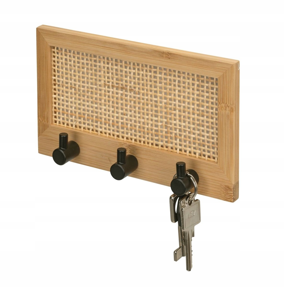 Wytrzymała konstrukcja z bambusa i rattanu