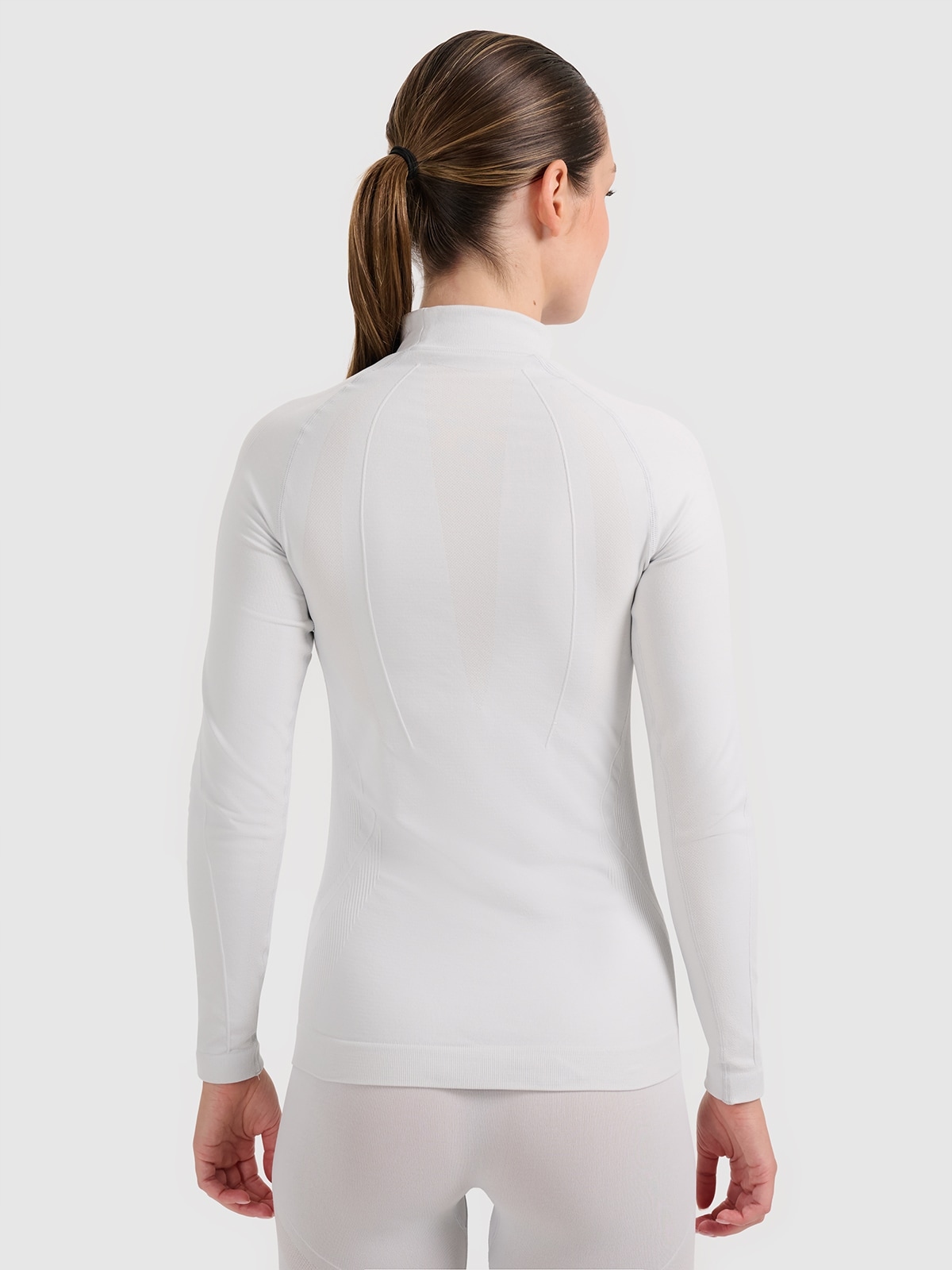 Koszulka termoaktywna damska F216 – Komfort i wsparcie podczas aktywności