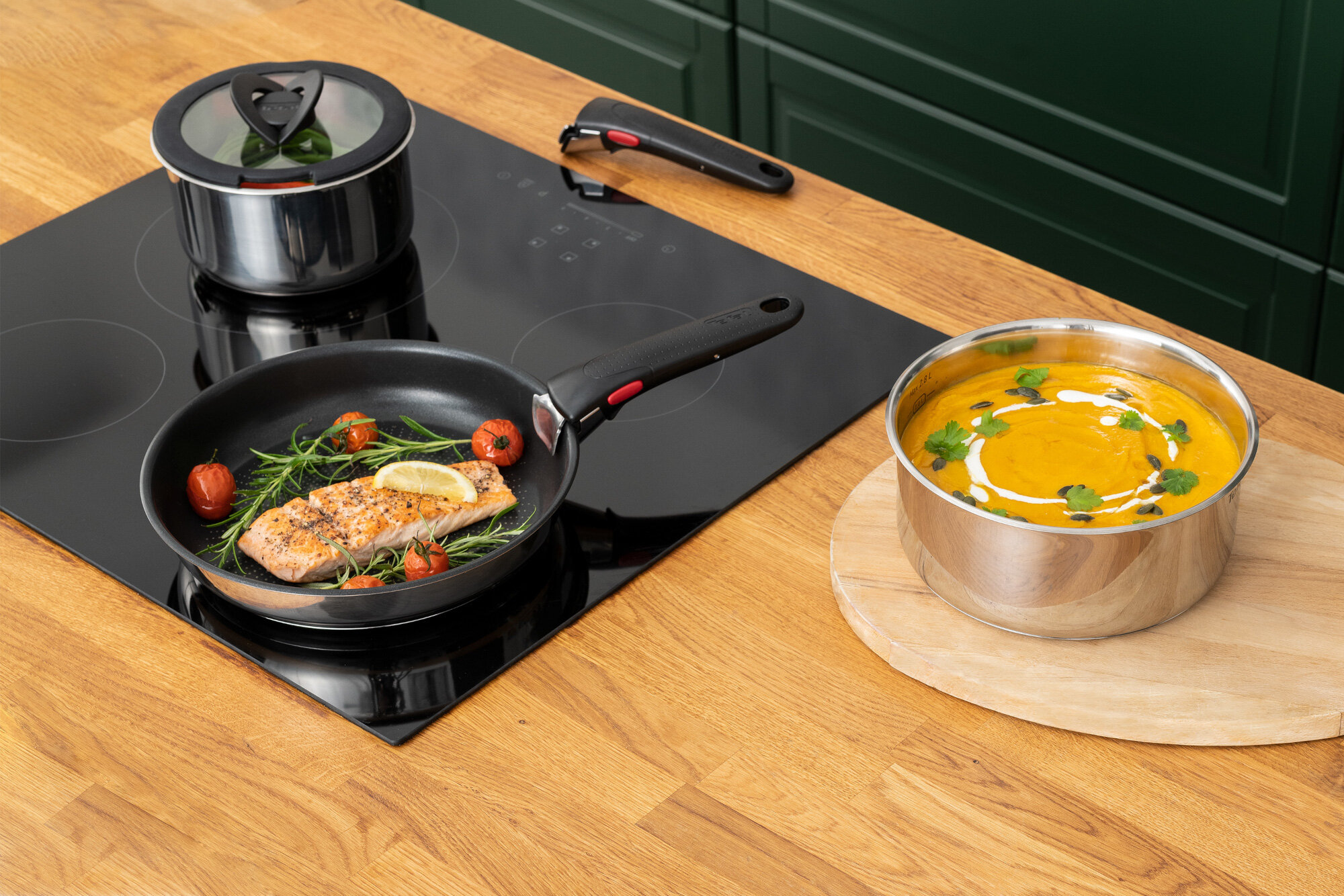 Funkcjonalność i wszechstronność – Gotowanie, smażenie, pieczenie i przechowywanie