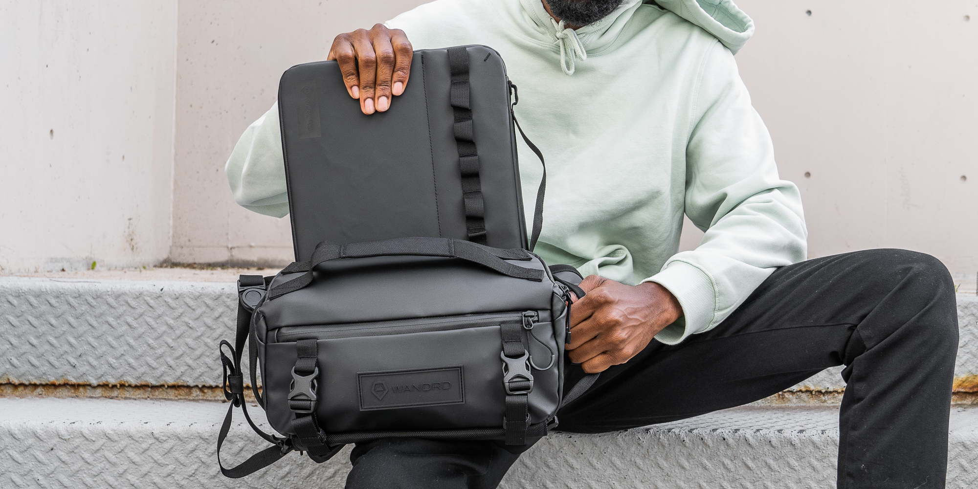 Etui na laptopa Wandrd Laptop Case 14