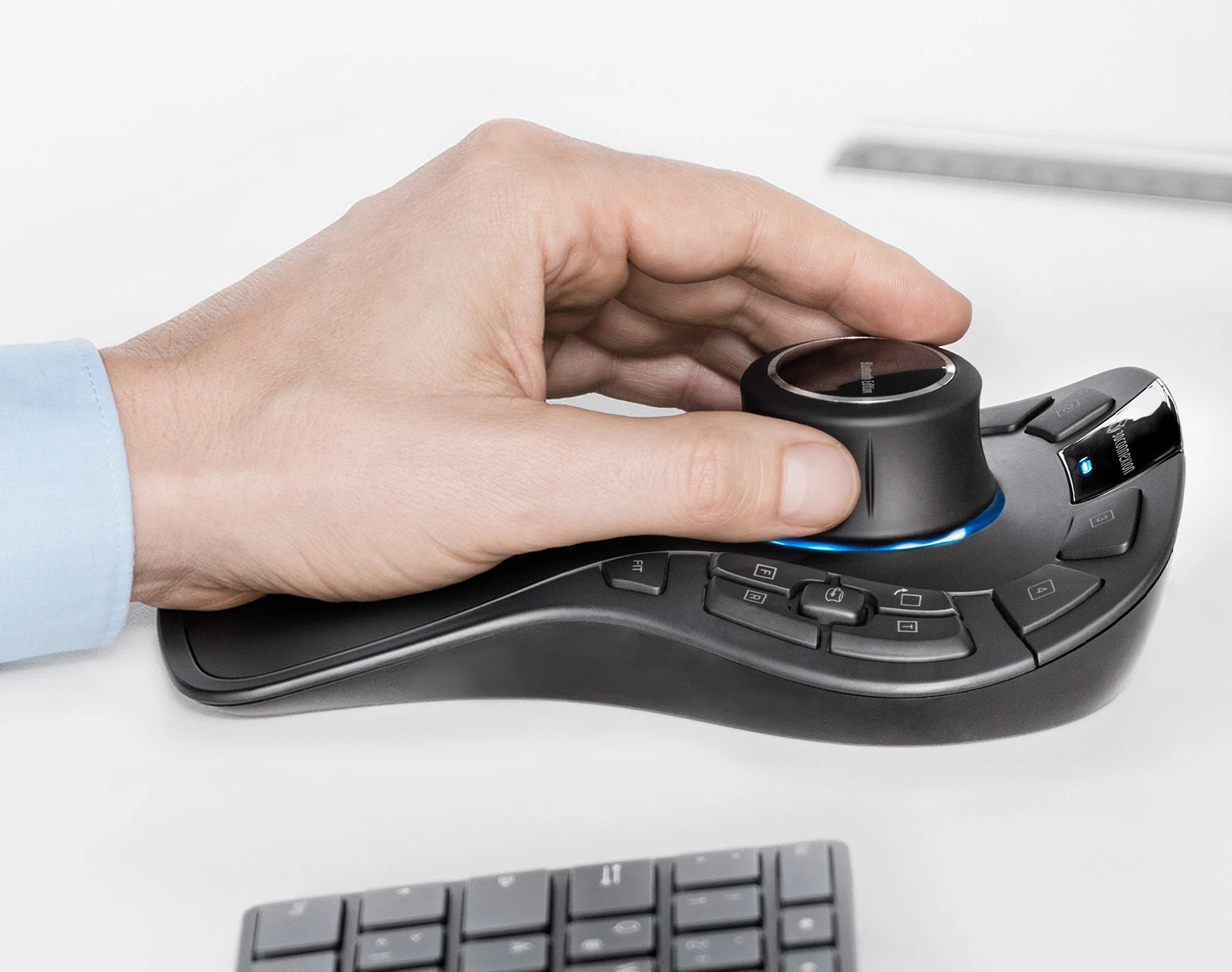 Ergonomiczna podpórka pod nadgarstek dla komfortu pracy