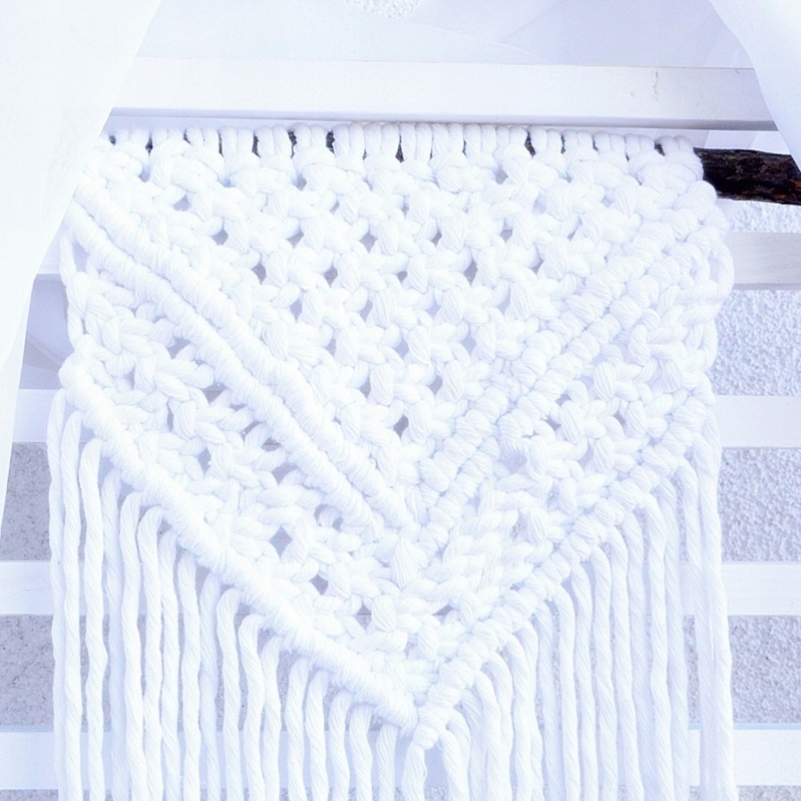 Zastosowanie w dekoracjach wnętrz i makramie