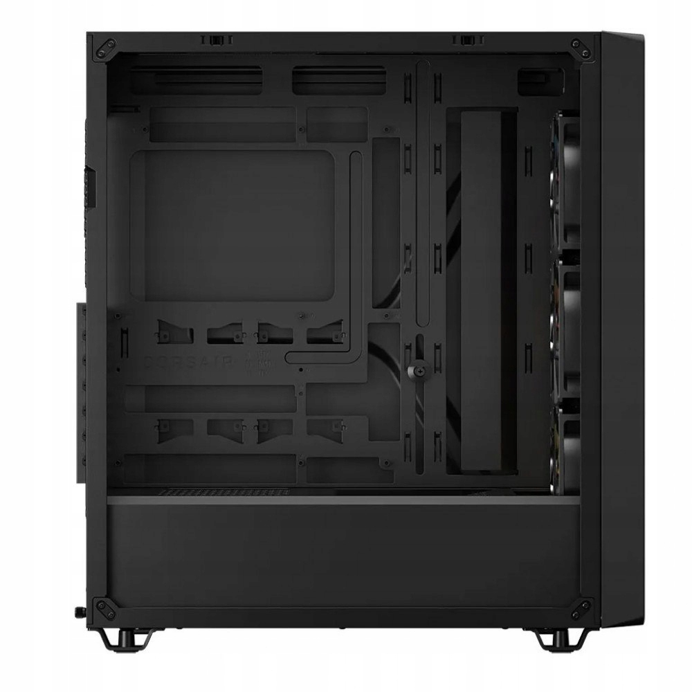 Przestronny i funkcjonalny design obudowy 3200D RS ARGB