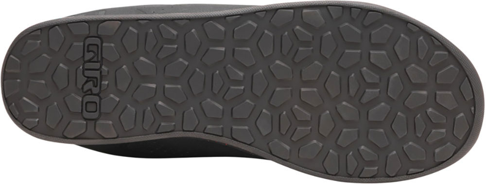 Doskonała przyczepność dzięki podeszwie Tack Rubber