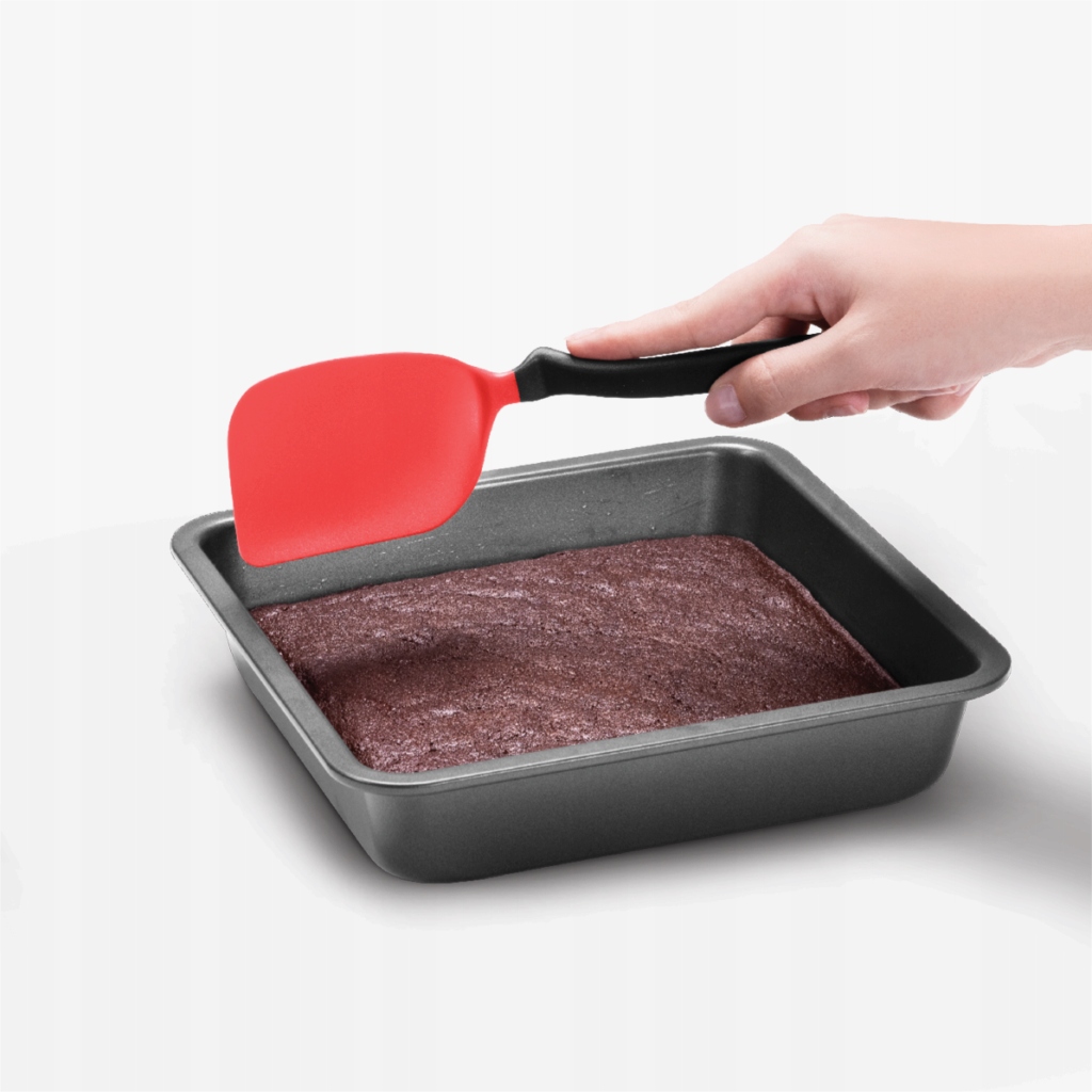 Wygodne podnoszenie i krojenie - doskonała do blach z brownie