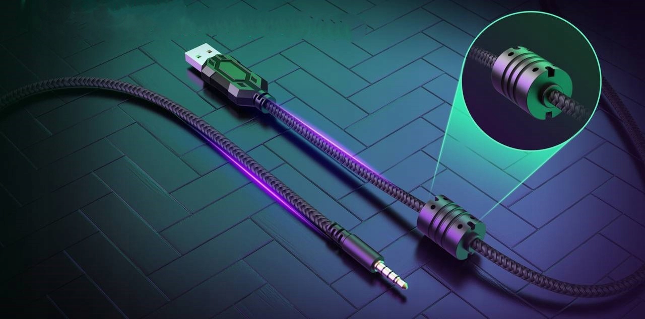 Wytrzymałe materiały i długi kabel 2 m
