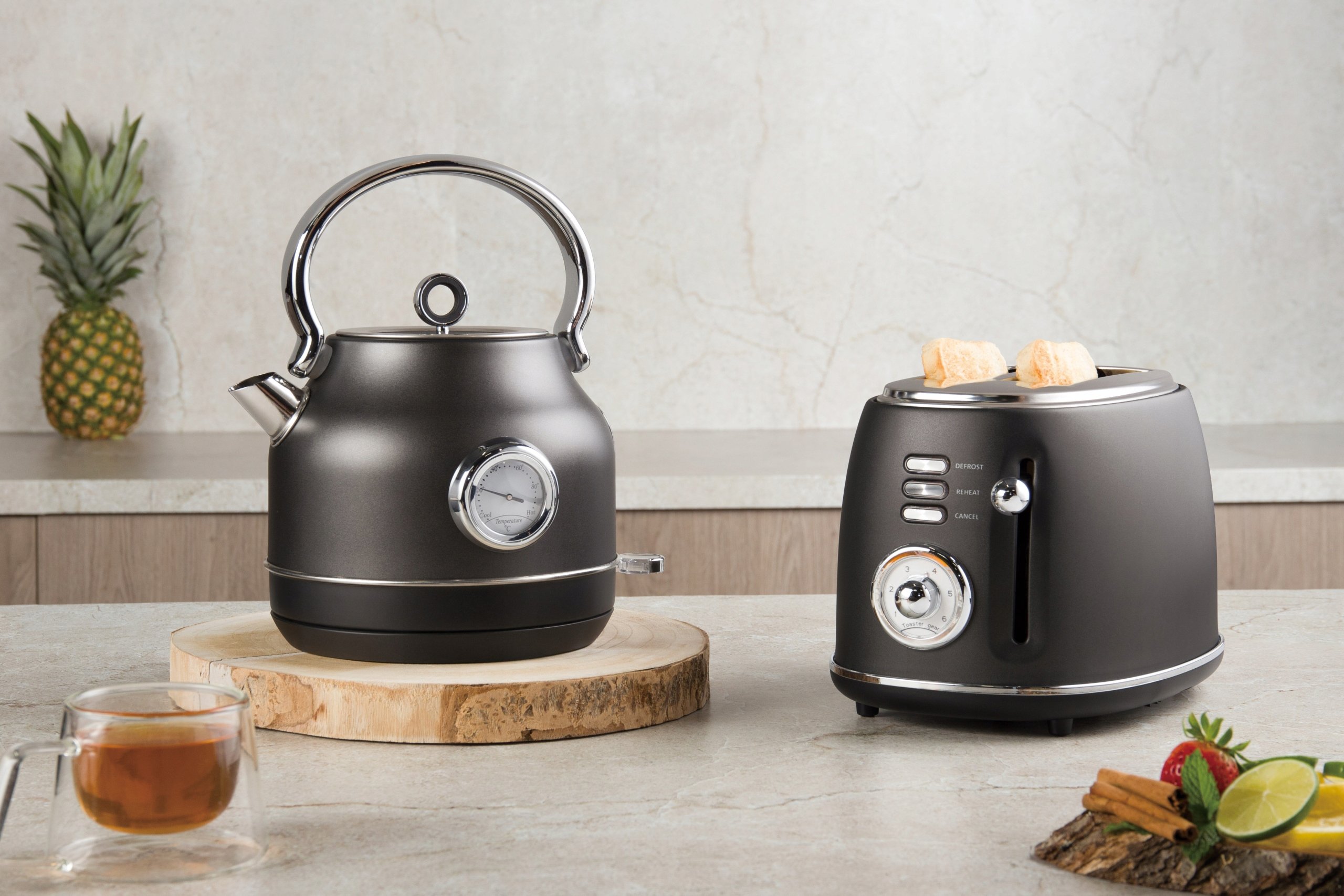 Elegancki wygląd – Doskonałe dopasowanie do kuchennych akcesoriów