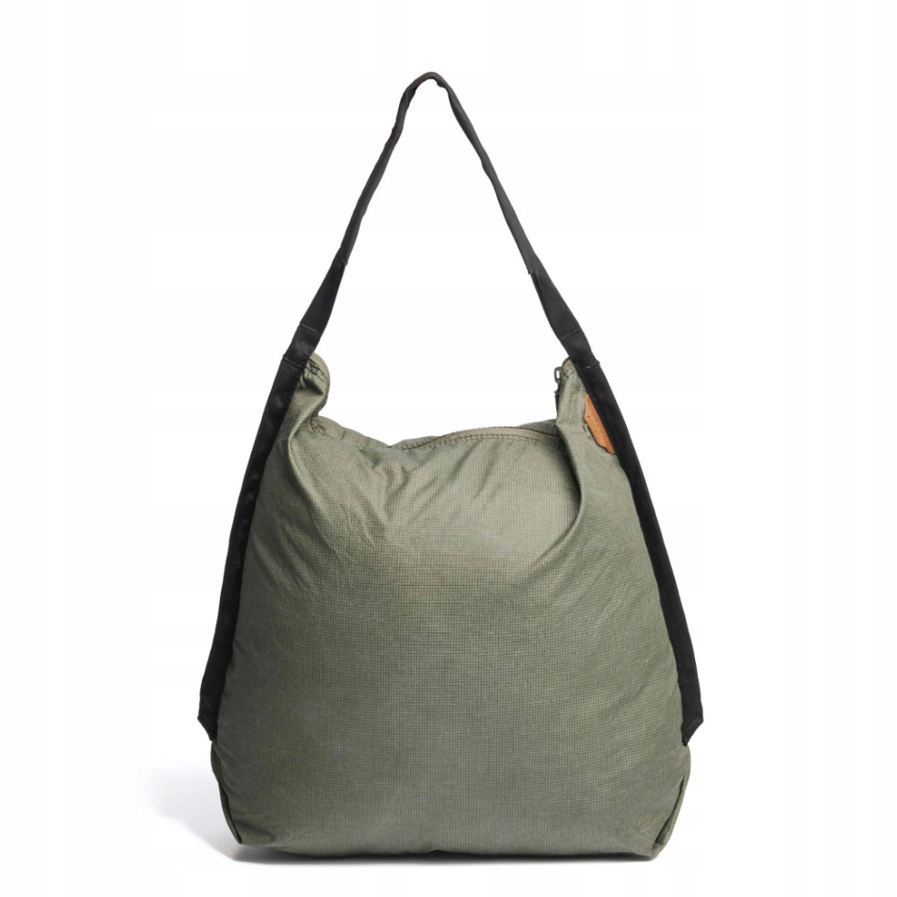 Ultra lekka konstrukcja i pojemność 12 litrów