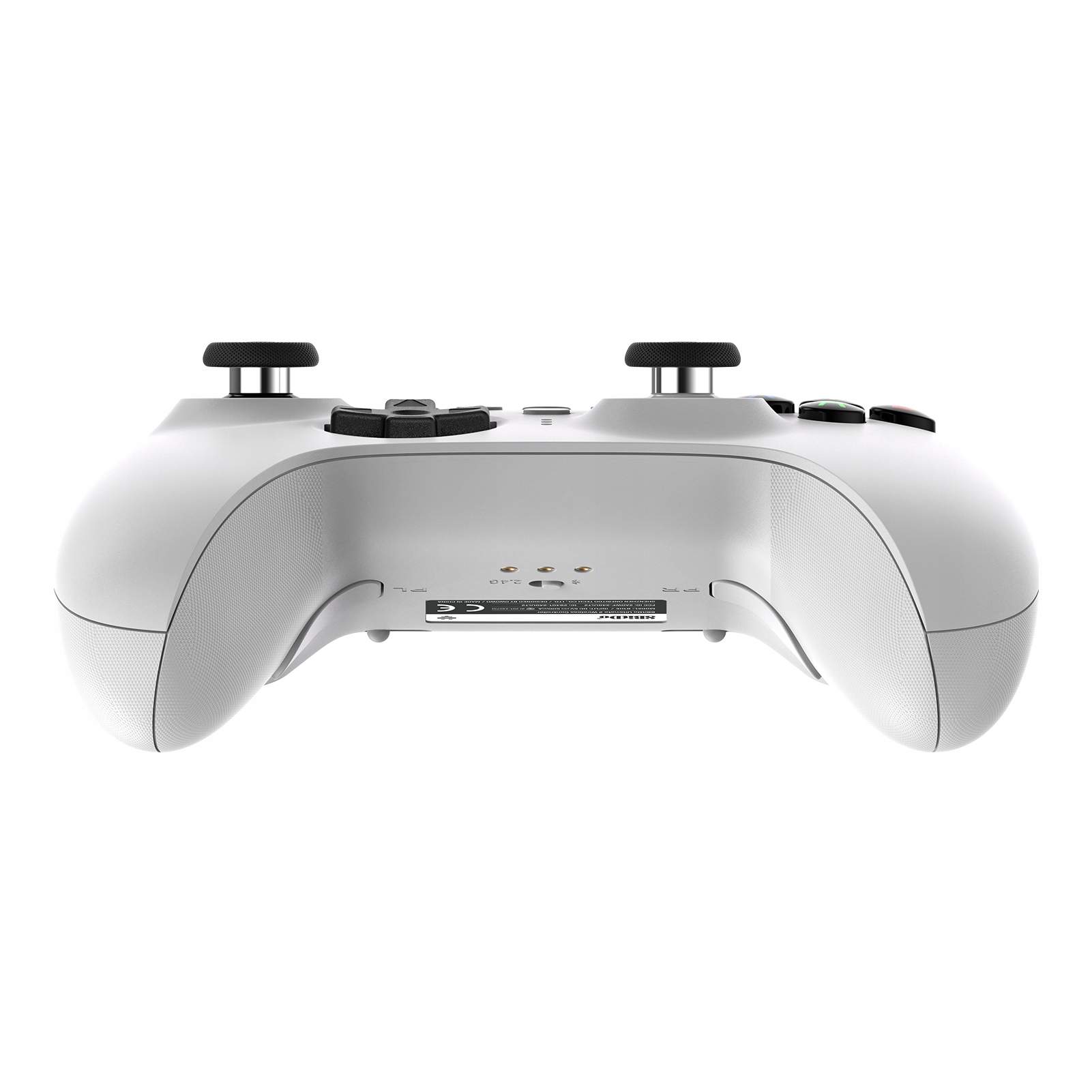 Ergonomiczne joysticki i zaawansowane zderzaki