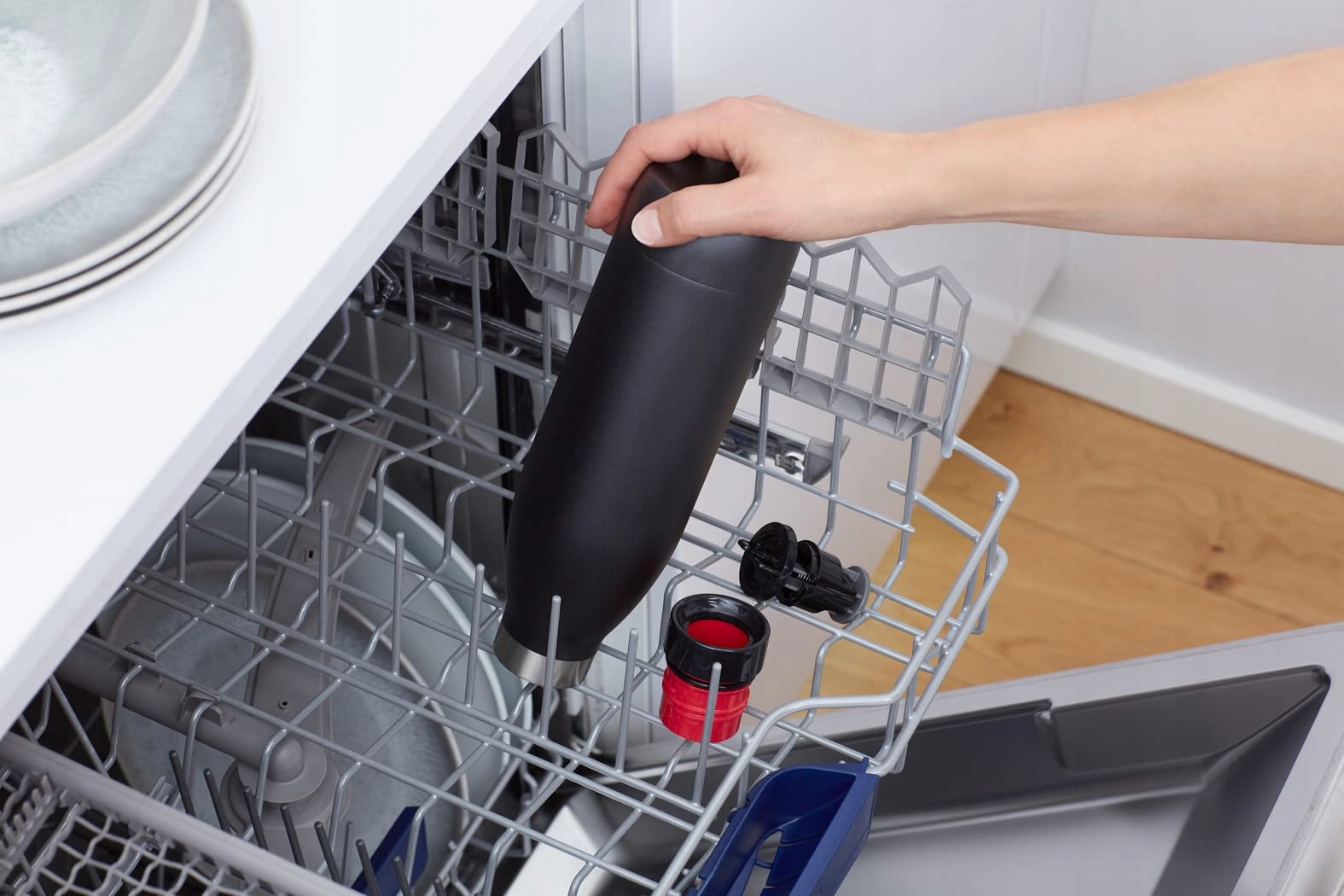 Doskonałe utrzymanie temperatury – do 12 godzin ciepła i 24 godzin zimna