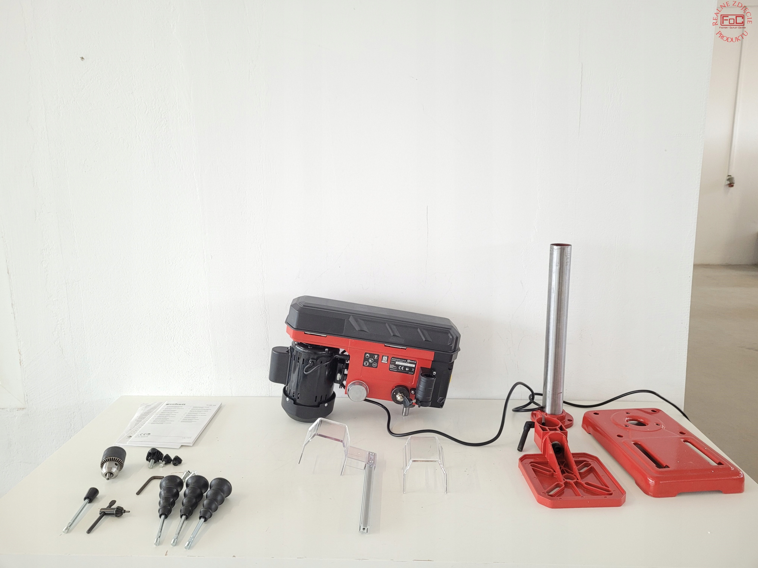 Ergonomiczny design – Wygodna obsługa oburącz