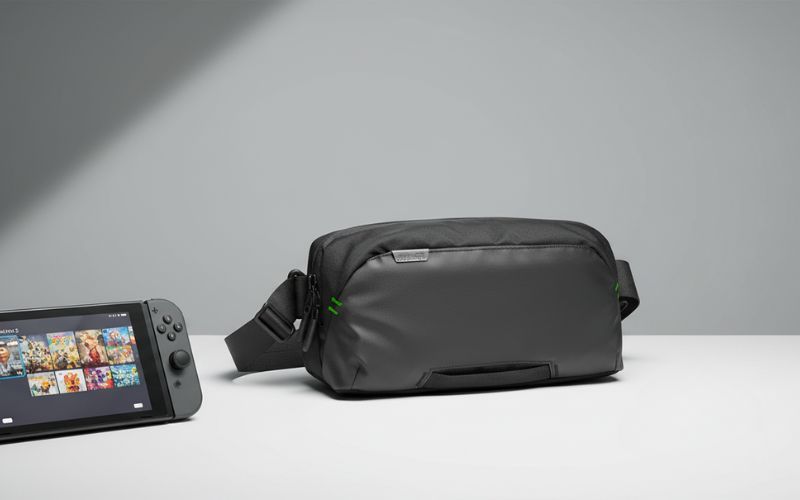 Torba YAXO Tohono na stole obok konsoli Nintendo Switch