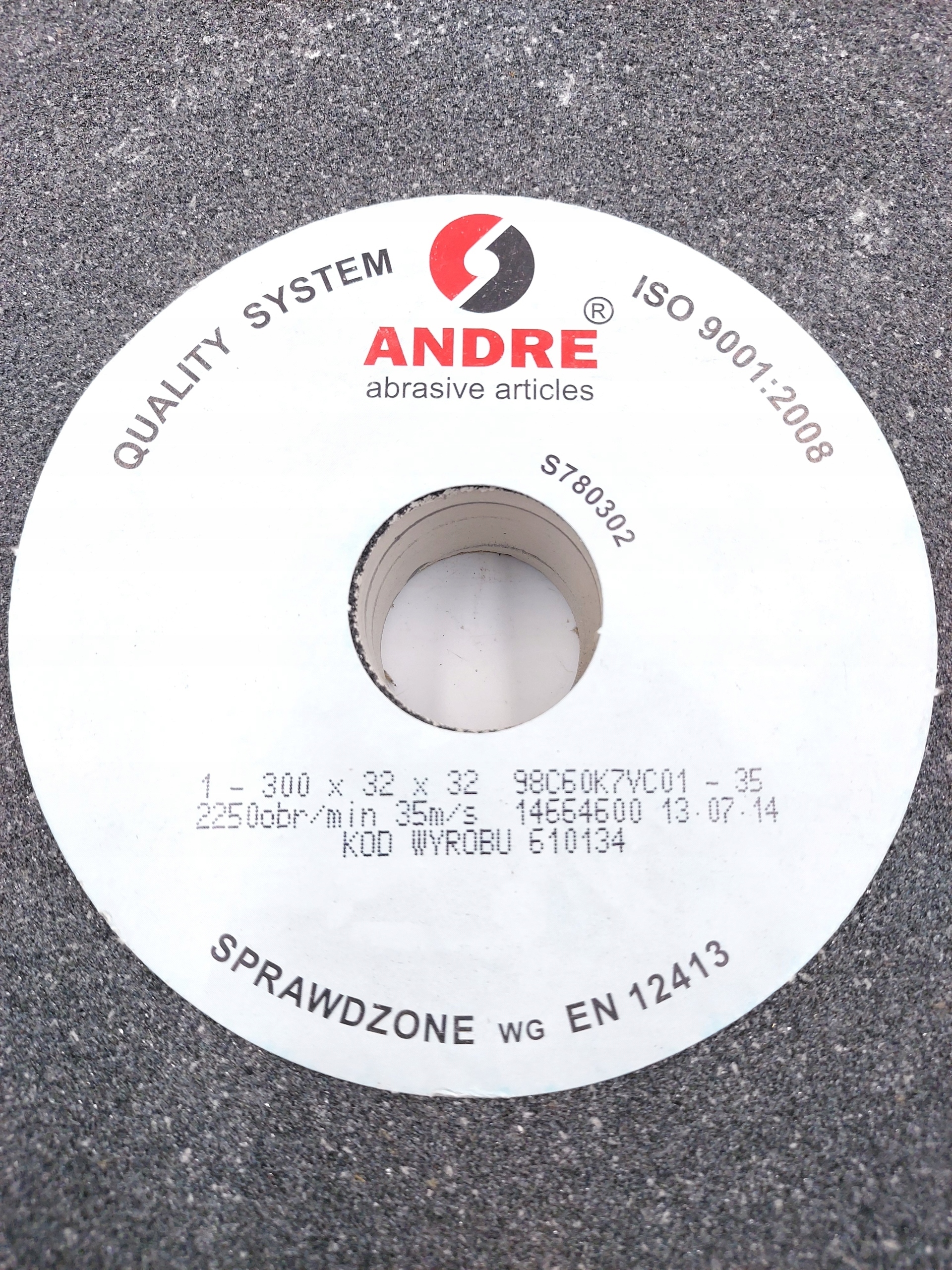 Parametry techniczne i właściwości ściernicy 98C60K7VC01-35