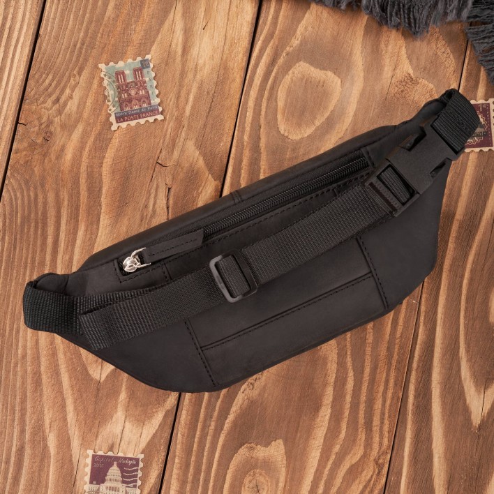 Komfort noszenia – Regulowany pasek i kompaktowe wymiary