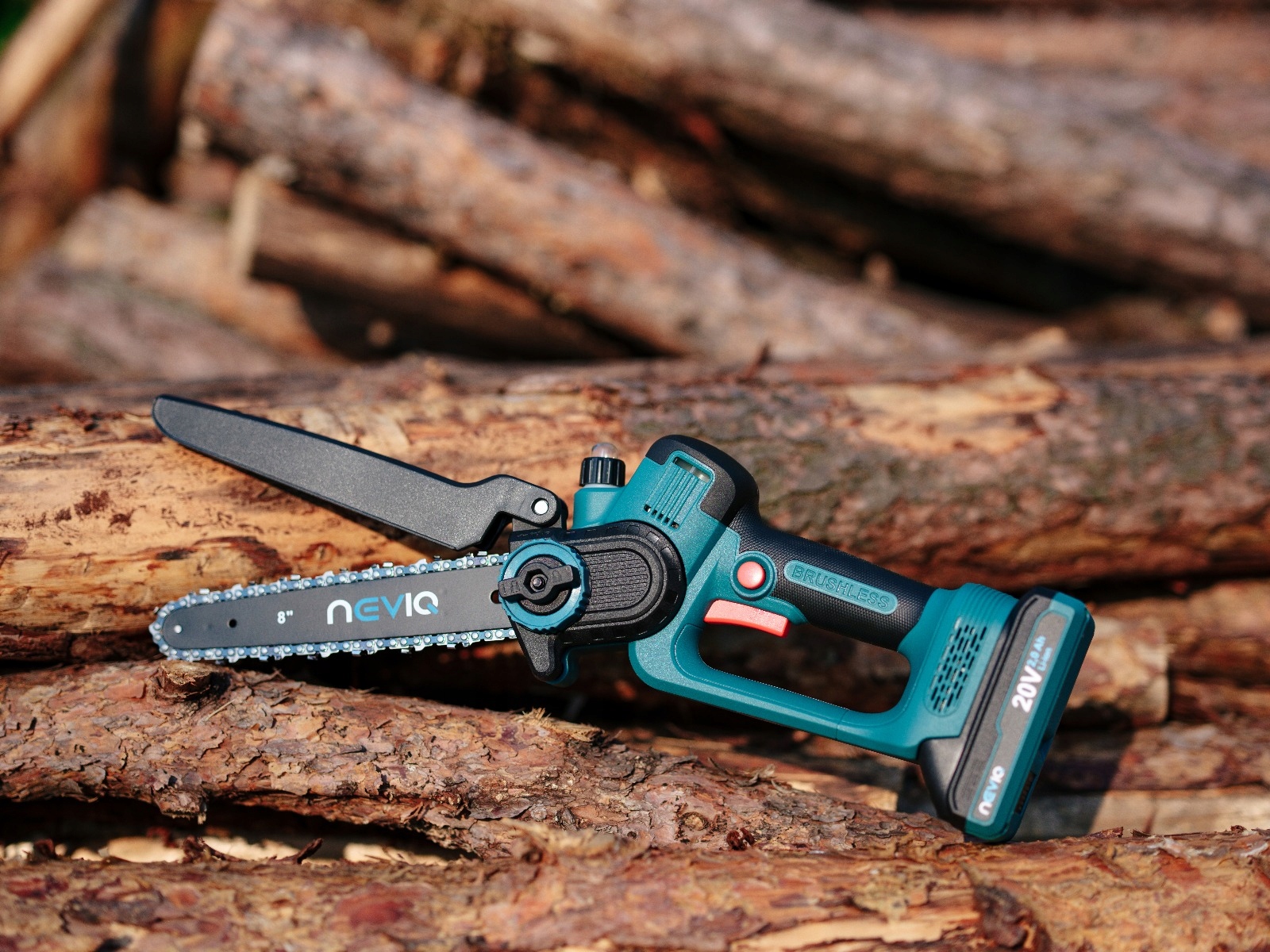 Prowadnica i łańcuch 8” – Precyzyjne cięcie większych gałęzi