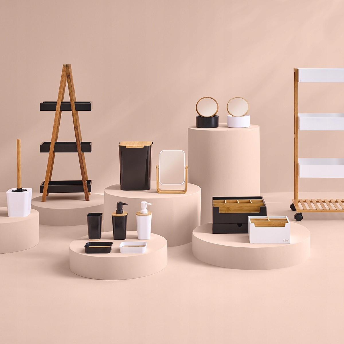 Nowoczesny design z naturalnym akcentem bambusa