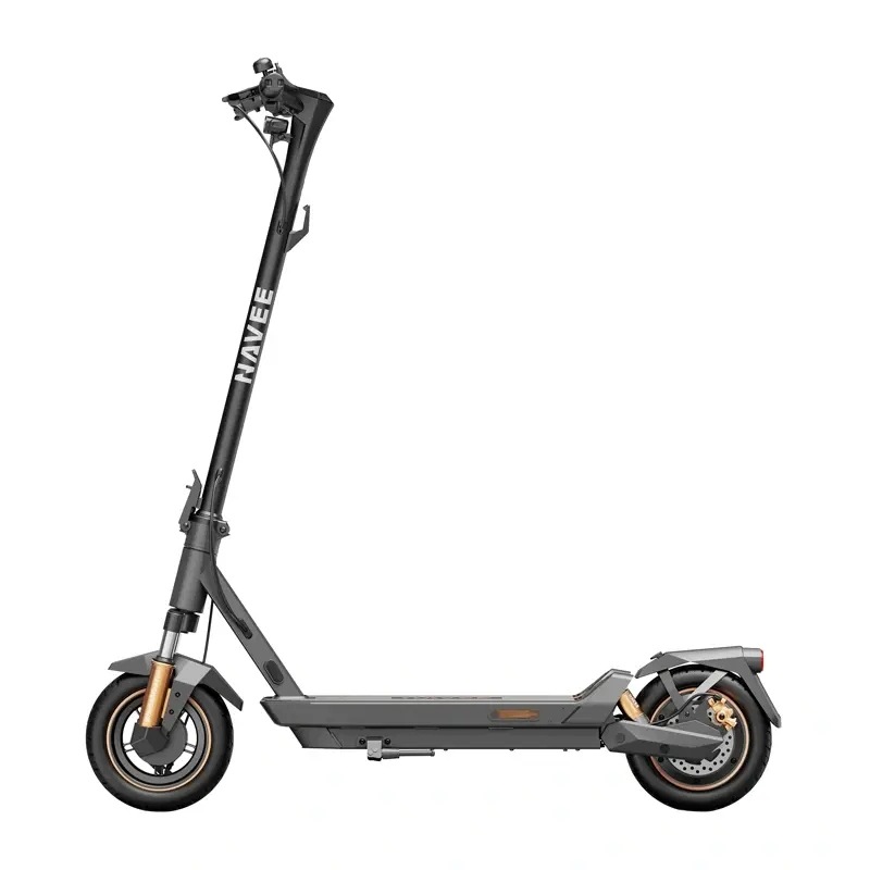 Potężny silnik 700 W z maksymalną mocą 1638 W