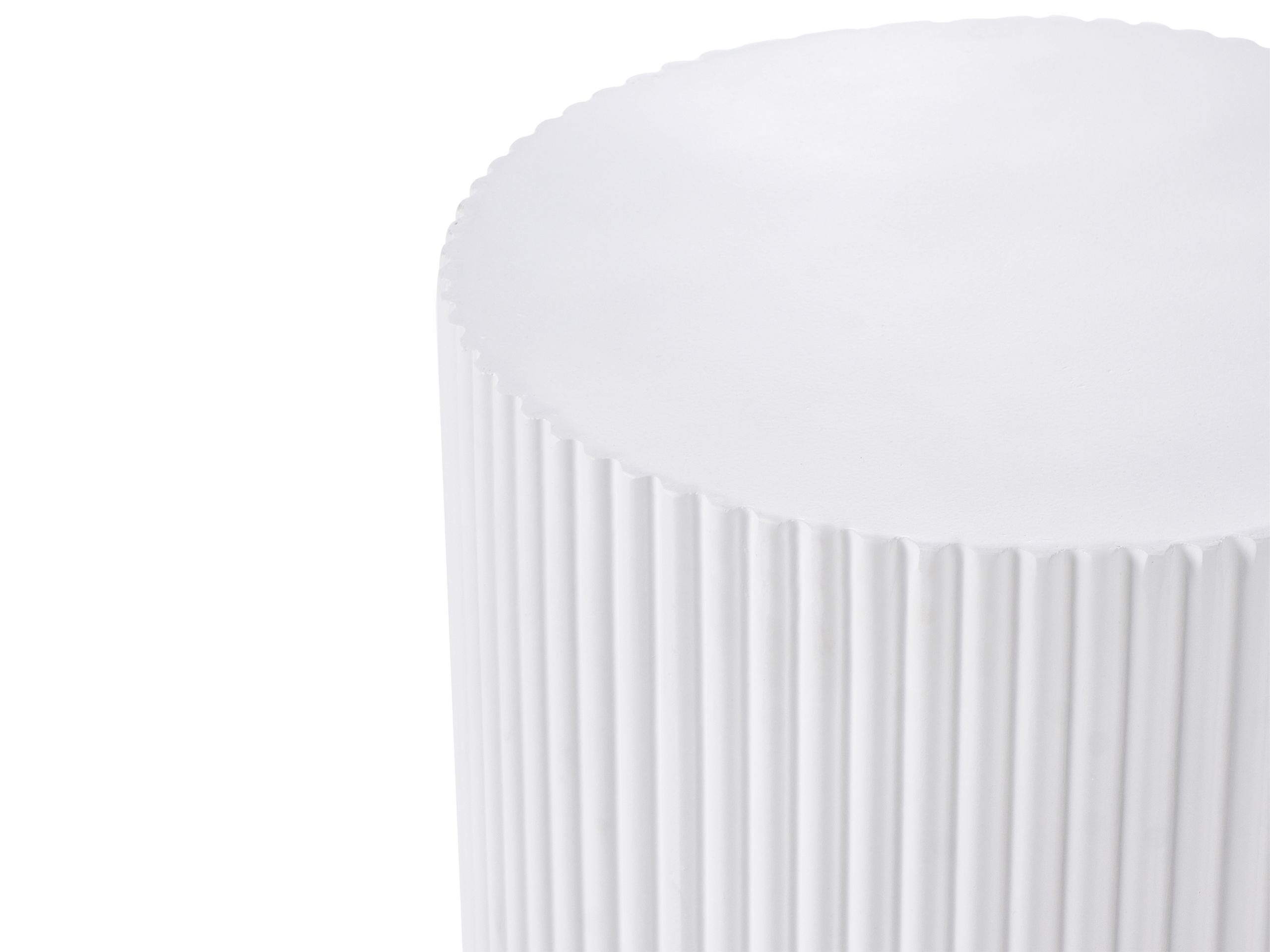 Unikalne cechy – Ręczne wykonanie i industrialny styl