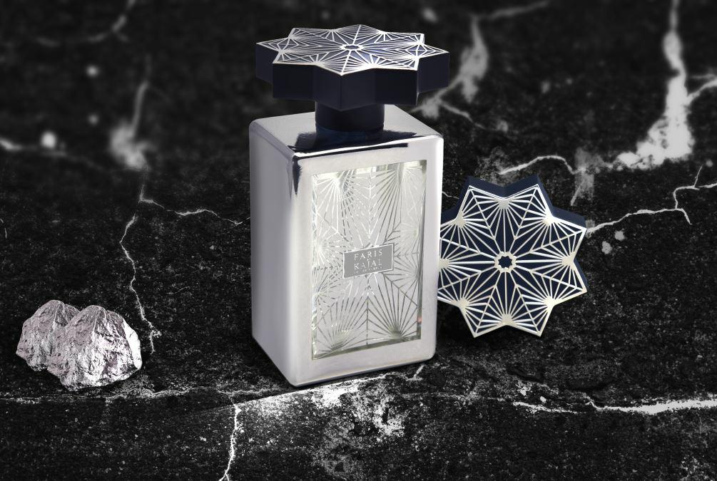 Luksusowy flakon – Design inspirowany palmowymi liśćmi