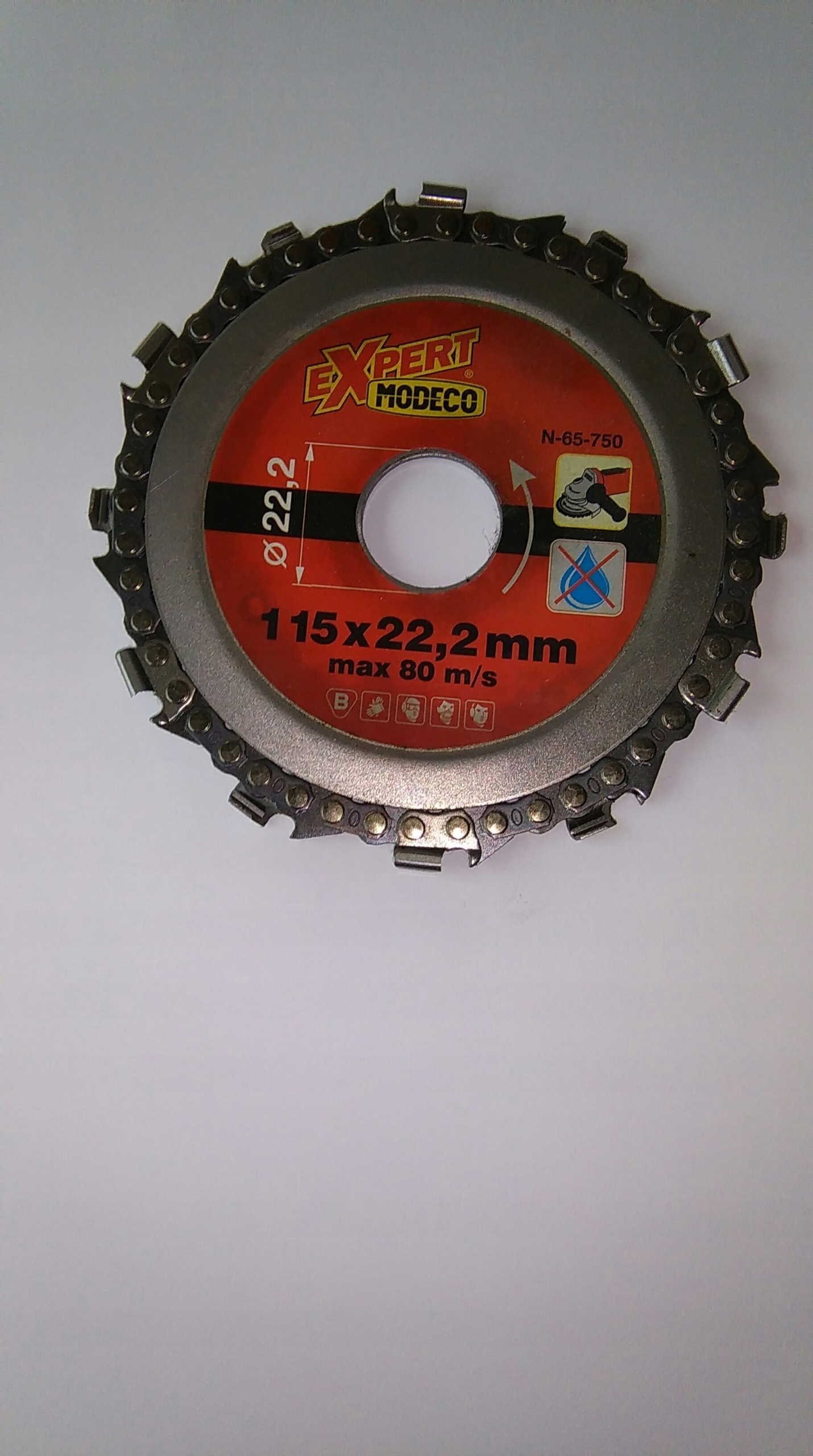 Piła tarczowa łańcuchowa 115mm - MN-65-750 – Idealne narzędzie do obróbki drewna