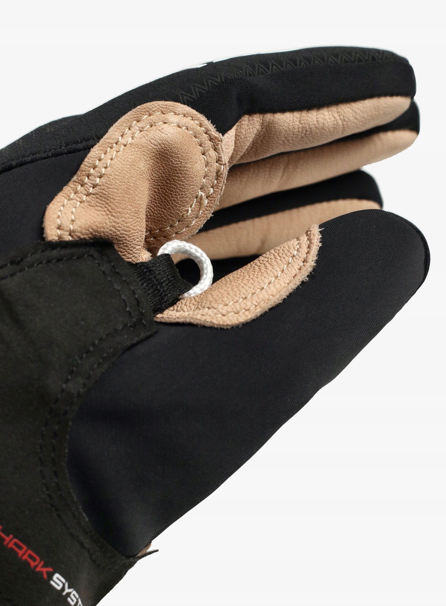 System Shark – Kompatybilność z kijkami narciarskimi