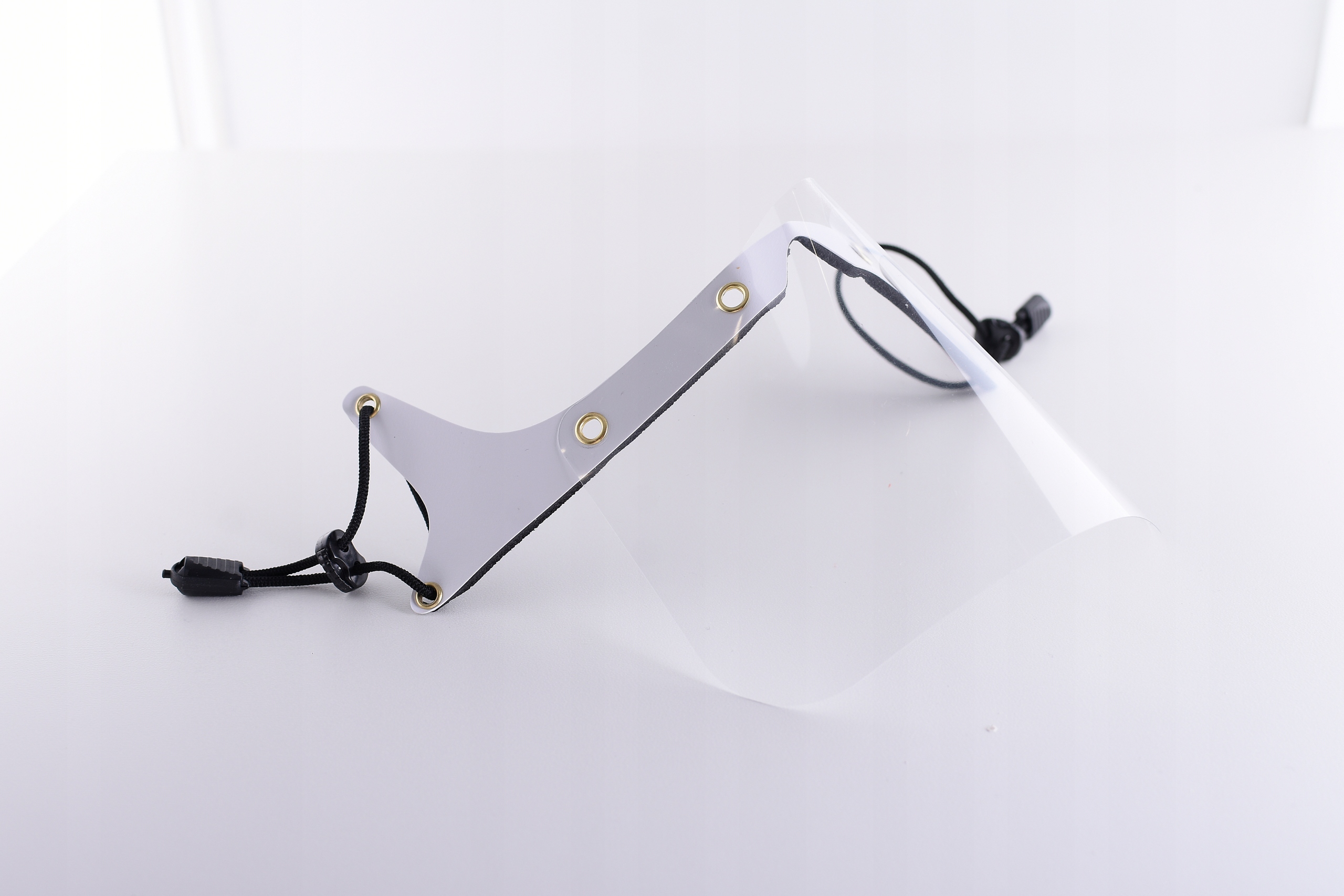 Przyłbica Minishield Hilfitec – Ochrona i komfort w jednym