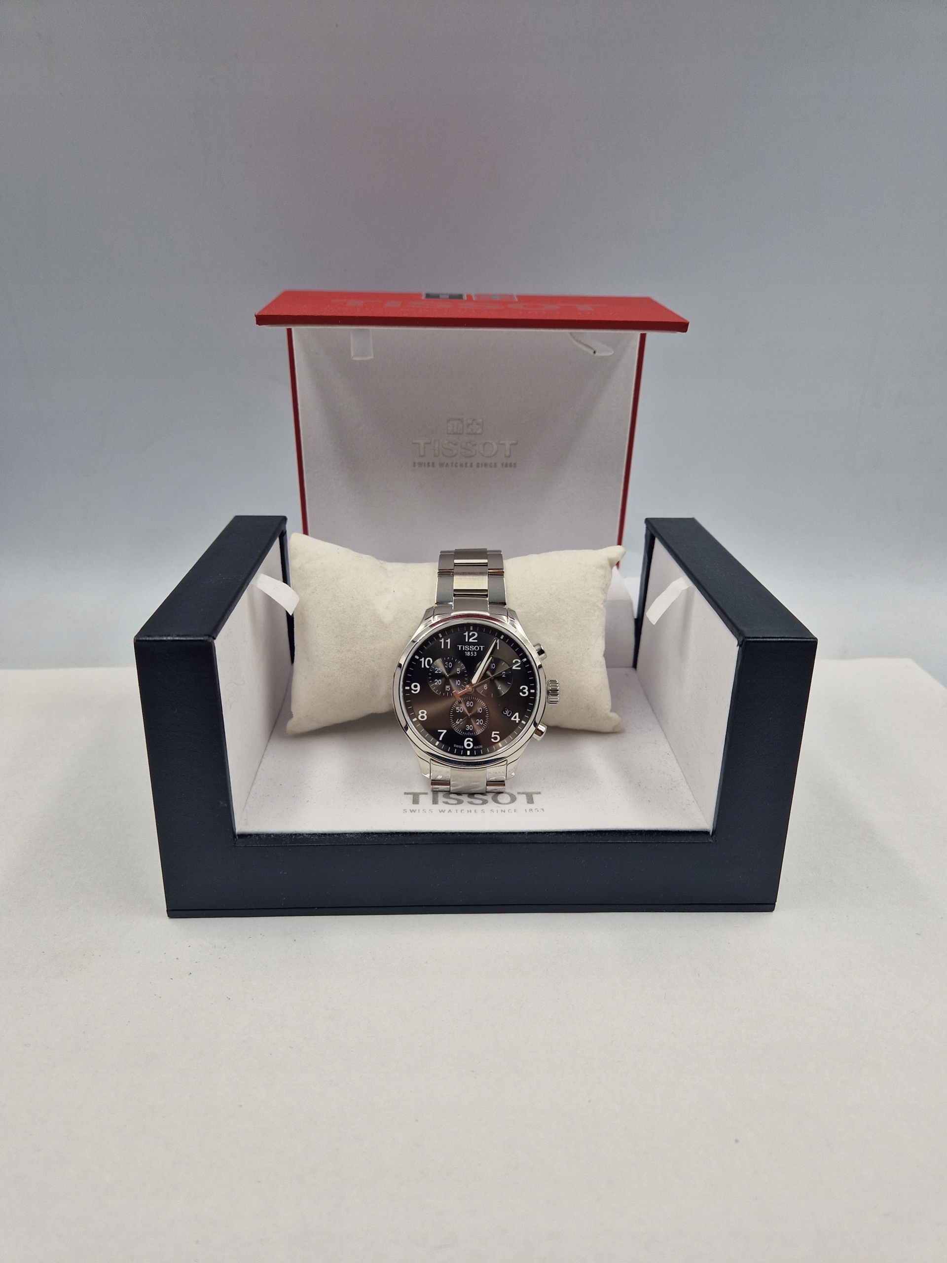 Wodoszczelność do 100 metrów – idealny na każdą okazję