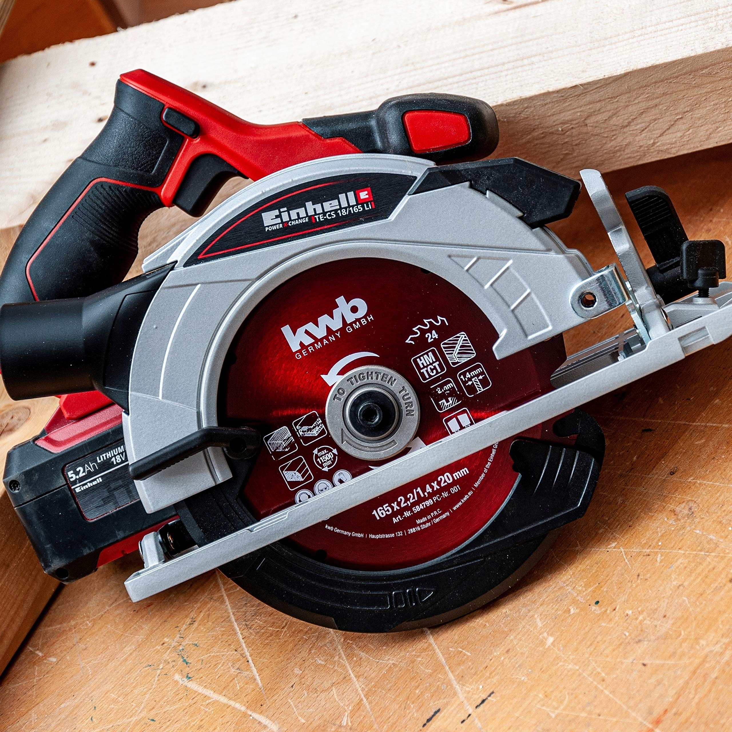 Wytrzymałe Zęby z Twardego Metalu – Gwarancja Długowieczności