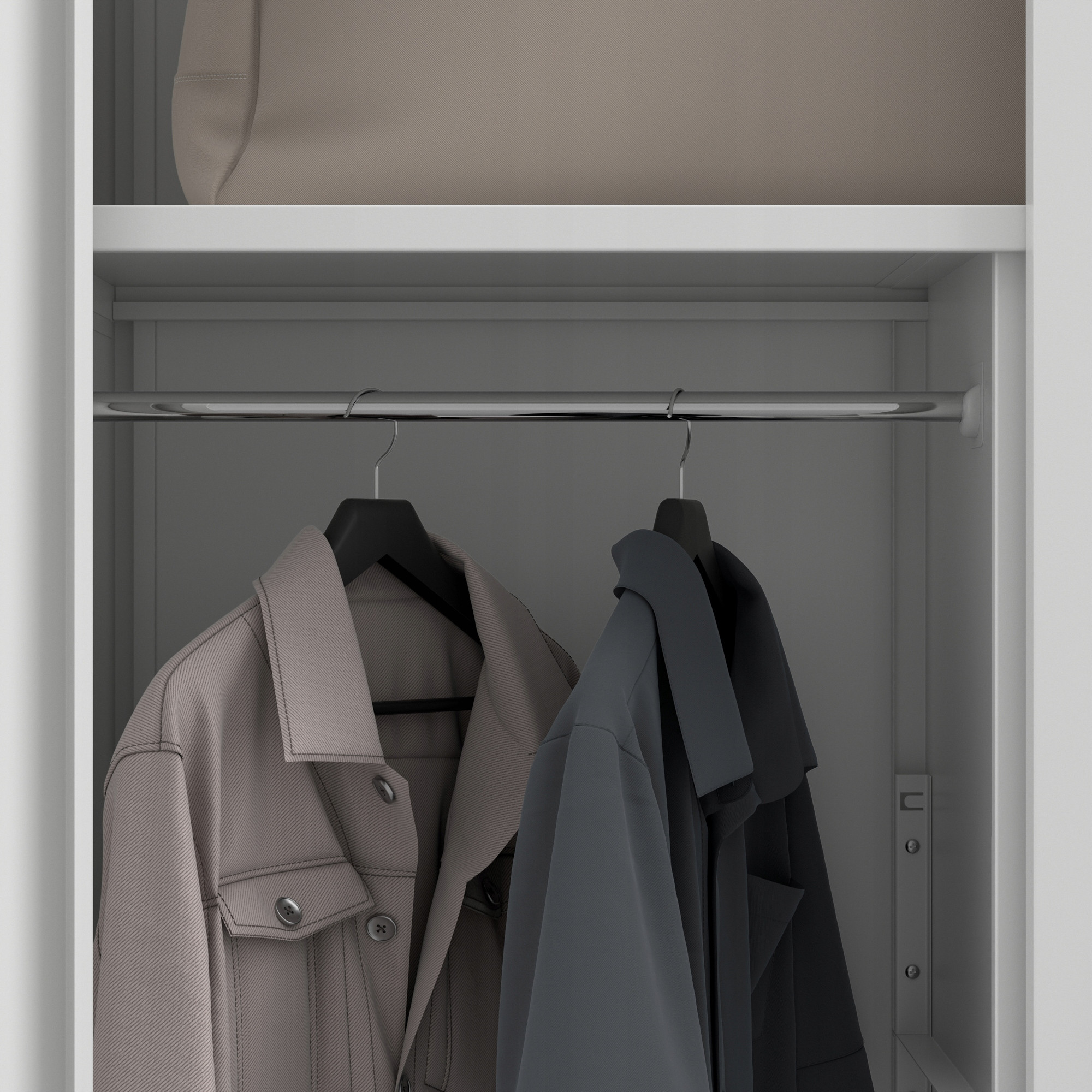 Bezpieczeństwo dzięki trzypunktowemu zamkowi