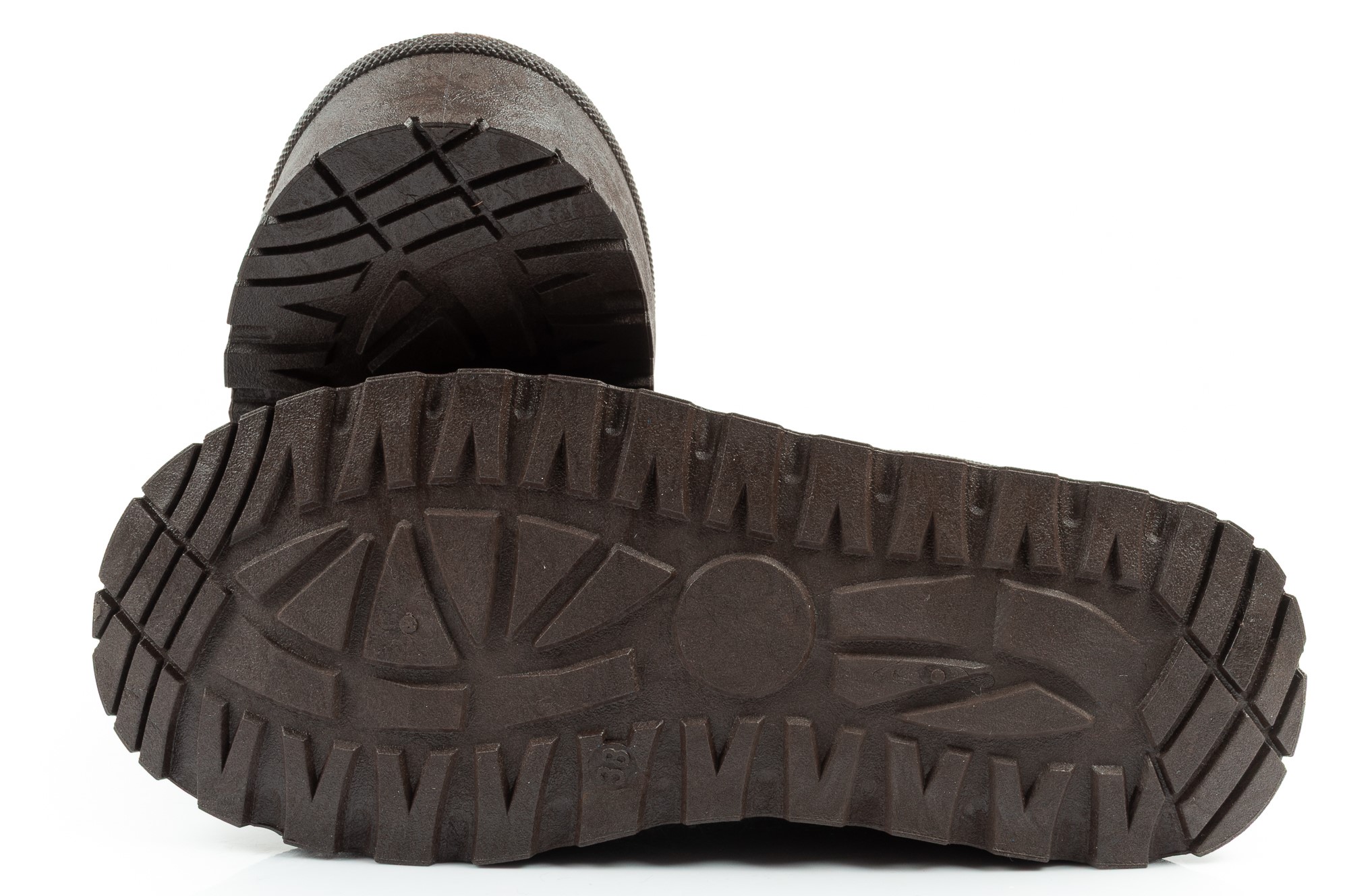 Buty damskie Lee Cooper brązowe LCJ-25-32-3654LA – Styl i komfort na zimowe dni