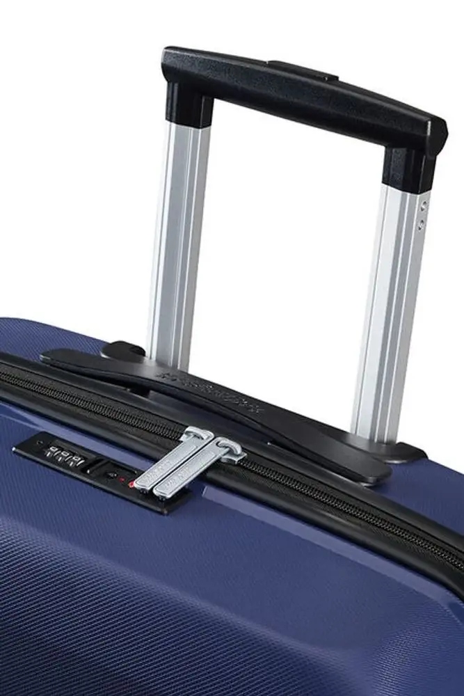 Średnia walizka AMERICAN TOURISTER AIR MOVE 139255 Granatowa – Idealny towarzysz podróży