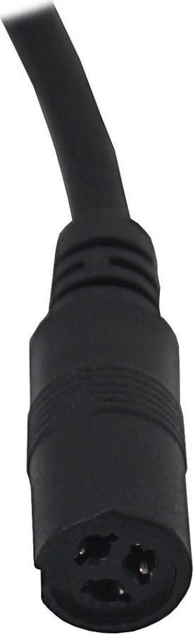 Ergonomiczny design – prostopadłe wtyki dla łatwego podłączenia