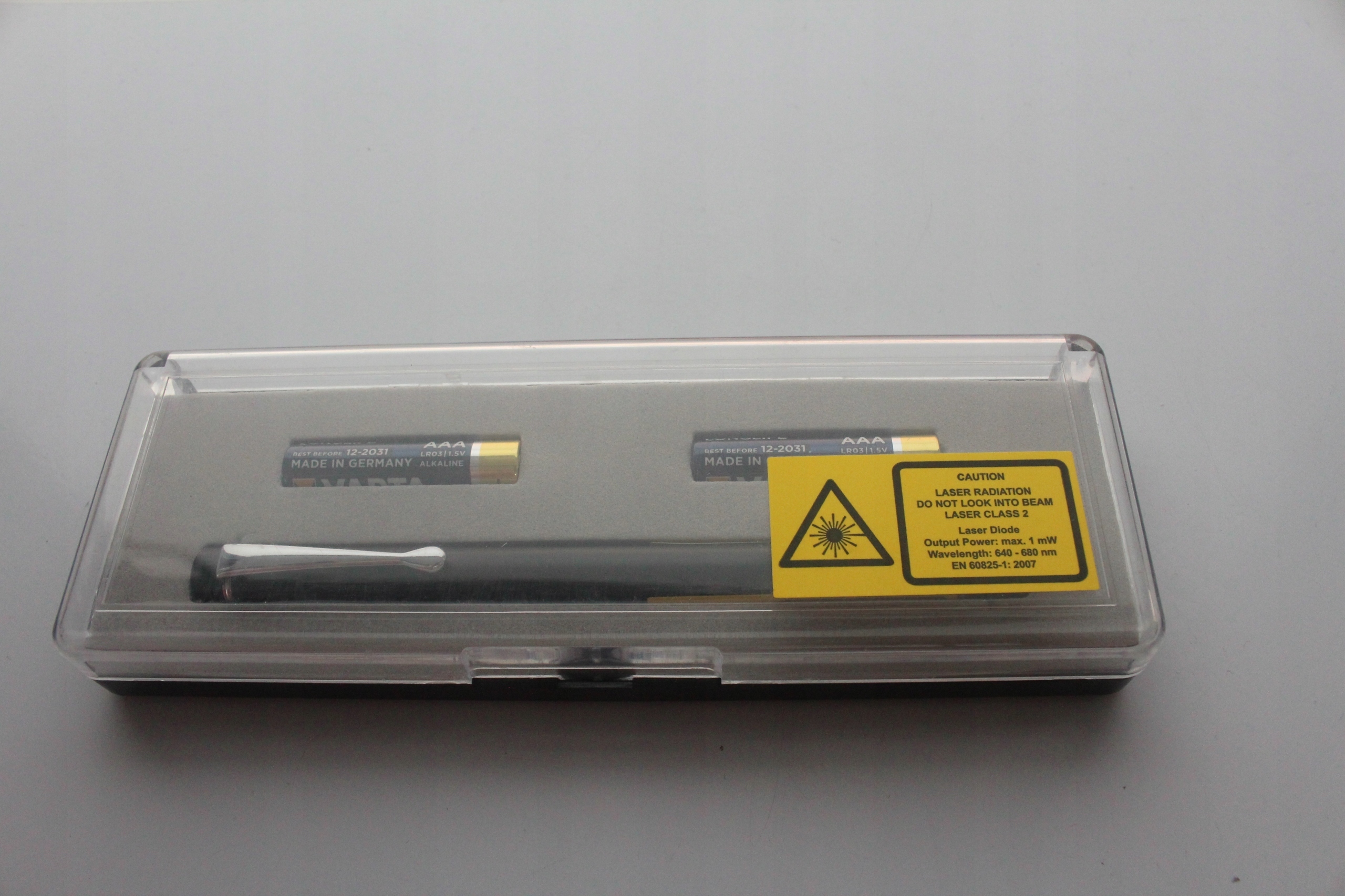 Zasięg lasera 50 m – Precyzyjne wskazywanie na dużych odległościach