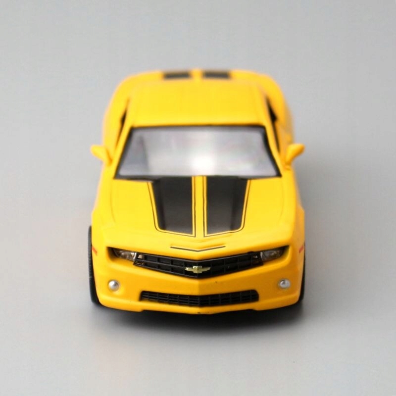 Daffi Chevrolet Camaro Yellow RMZ – Metalowy supersamochód dla dzieci