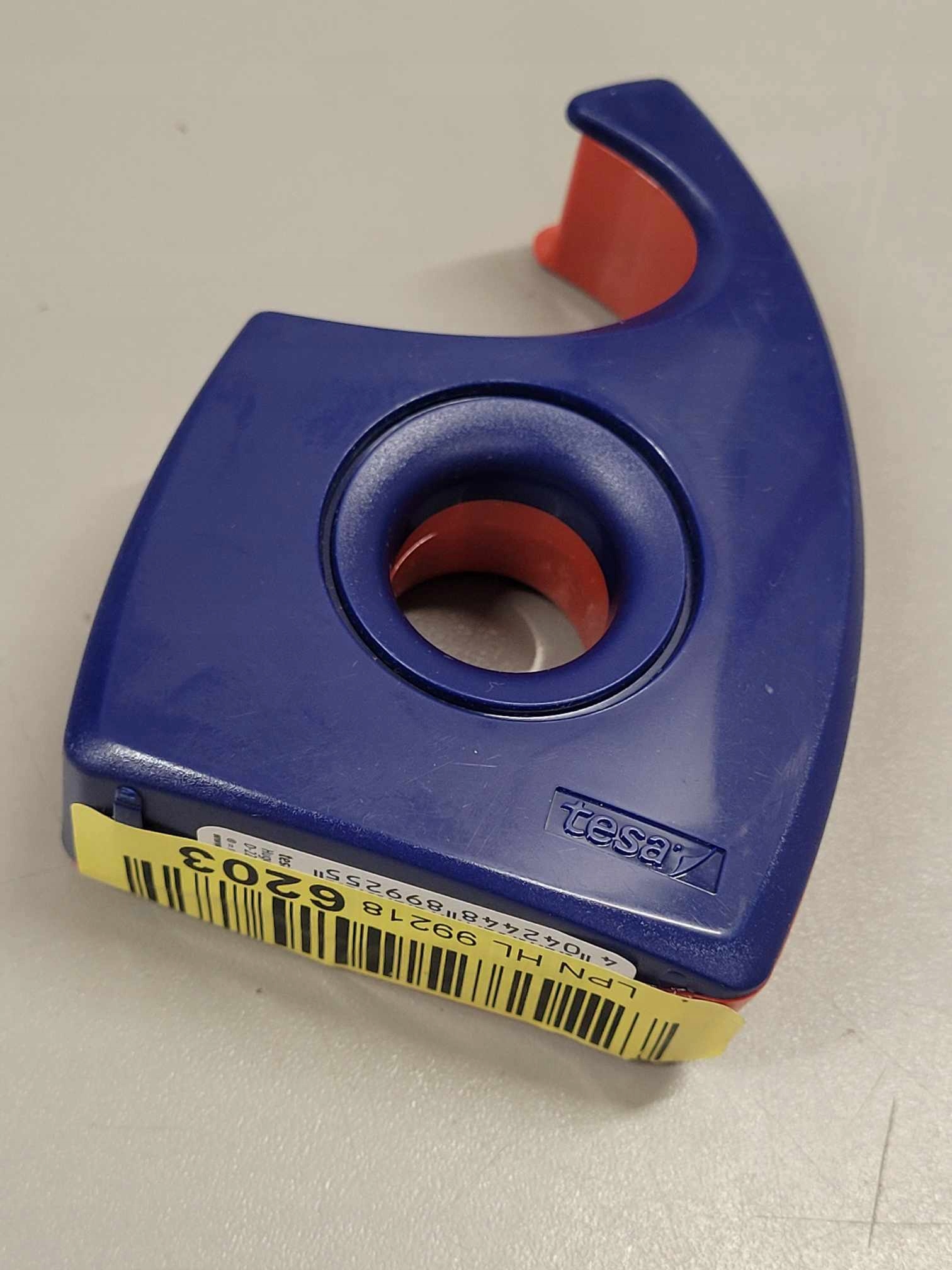 Kolorystyka: Niebieski i Czerwony