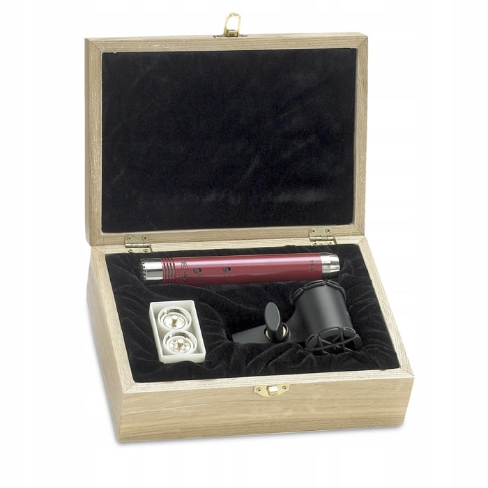 Akcesoria w zestawie: uchwyt antywstrząsowy i drewniana skrzynka