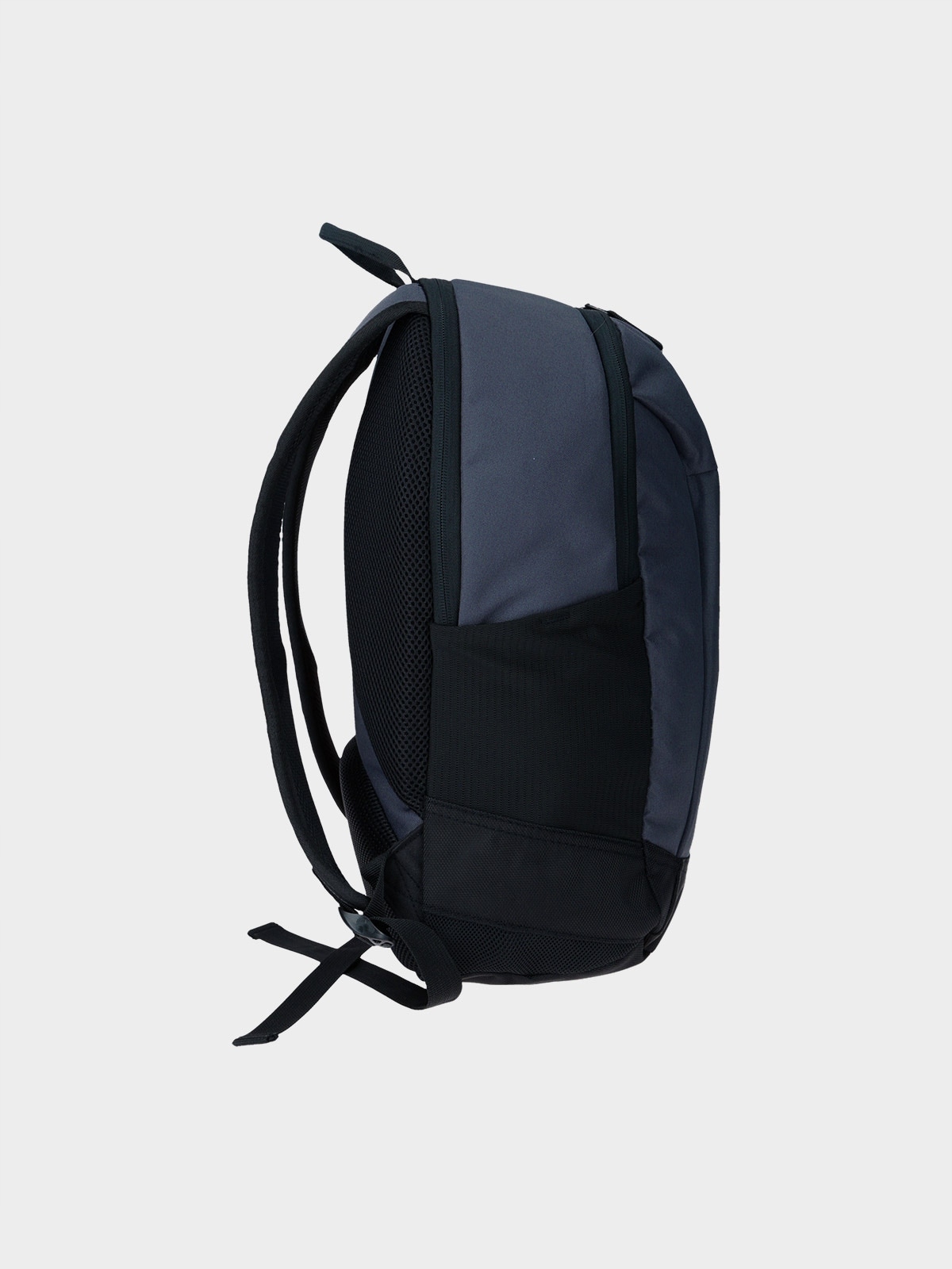 Pojemność 18 L – Mieści wszystko, co potrzebne