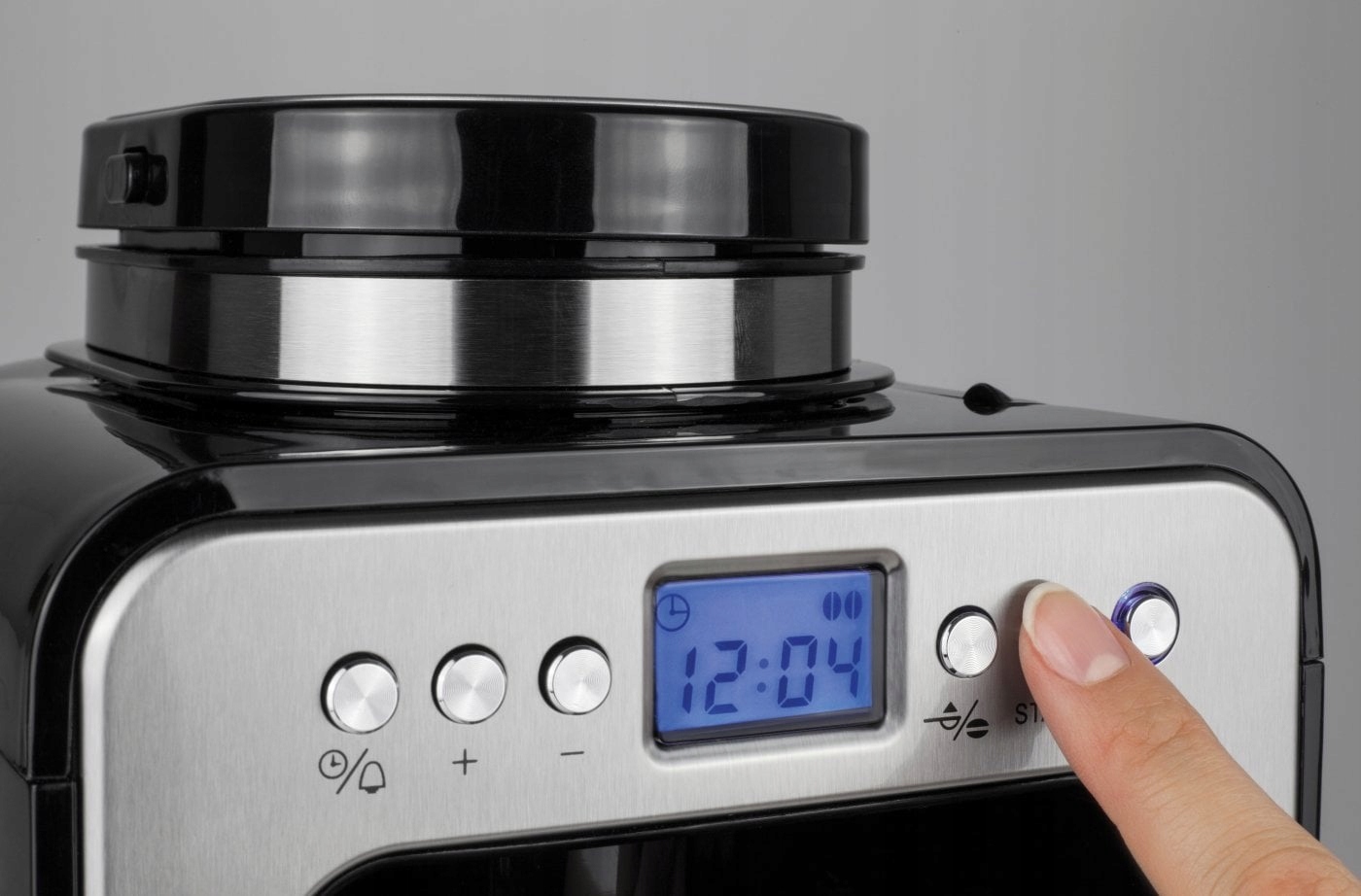 Funkcja automatycznego podtrzymywania ciepła – Ciesz się ciepłą kawą przez 30 minut