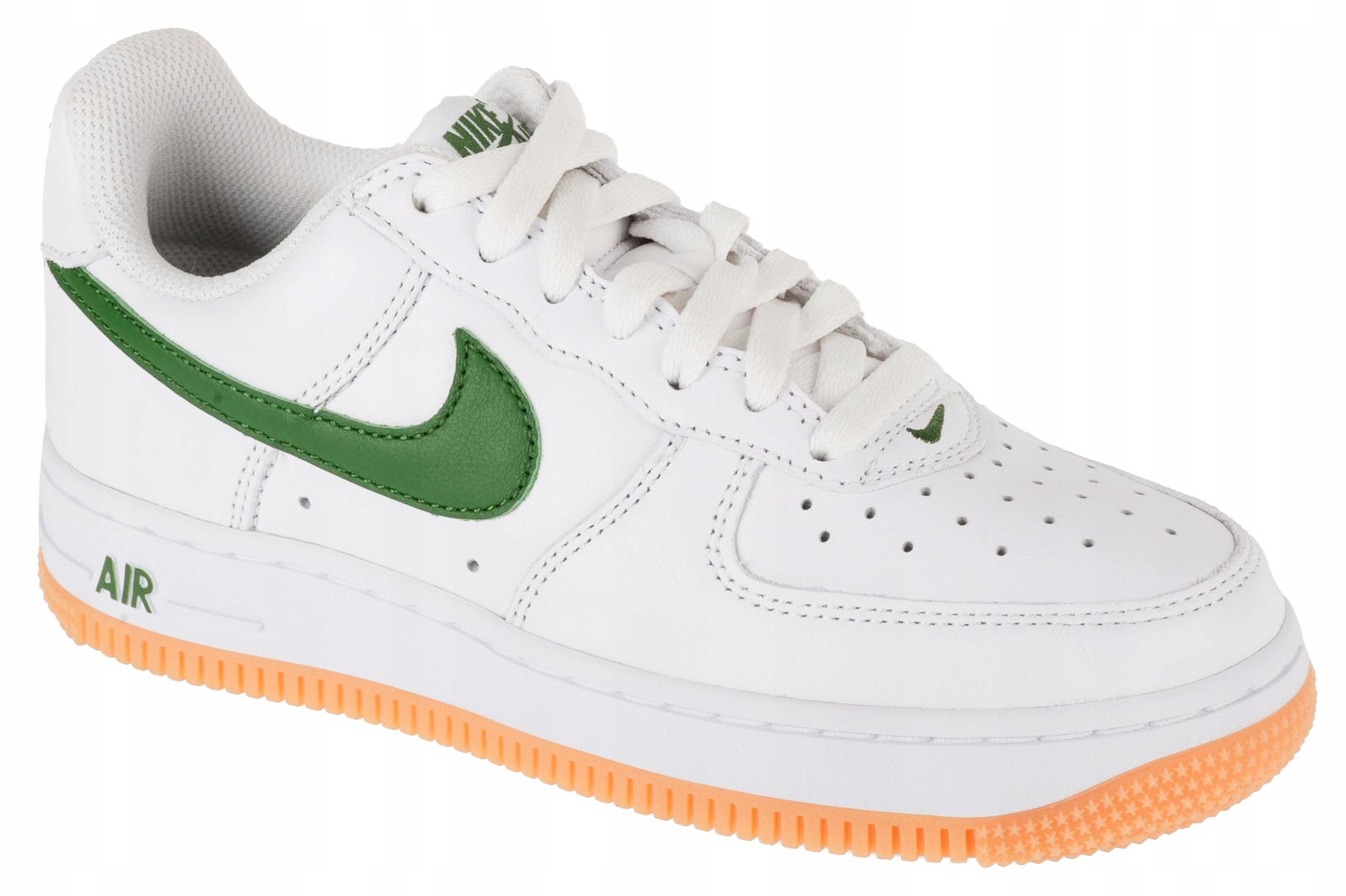 Nike Air Force 1 Low Retro QS – Klasyka w modzie męskiej