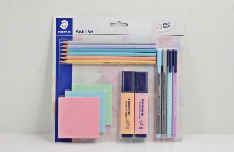 Kolorowy świat rysunku i notatek – Zestaw dla małych artystów