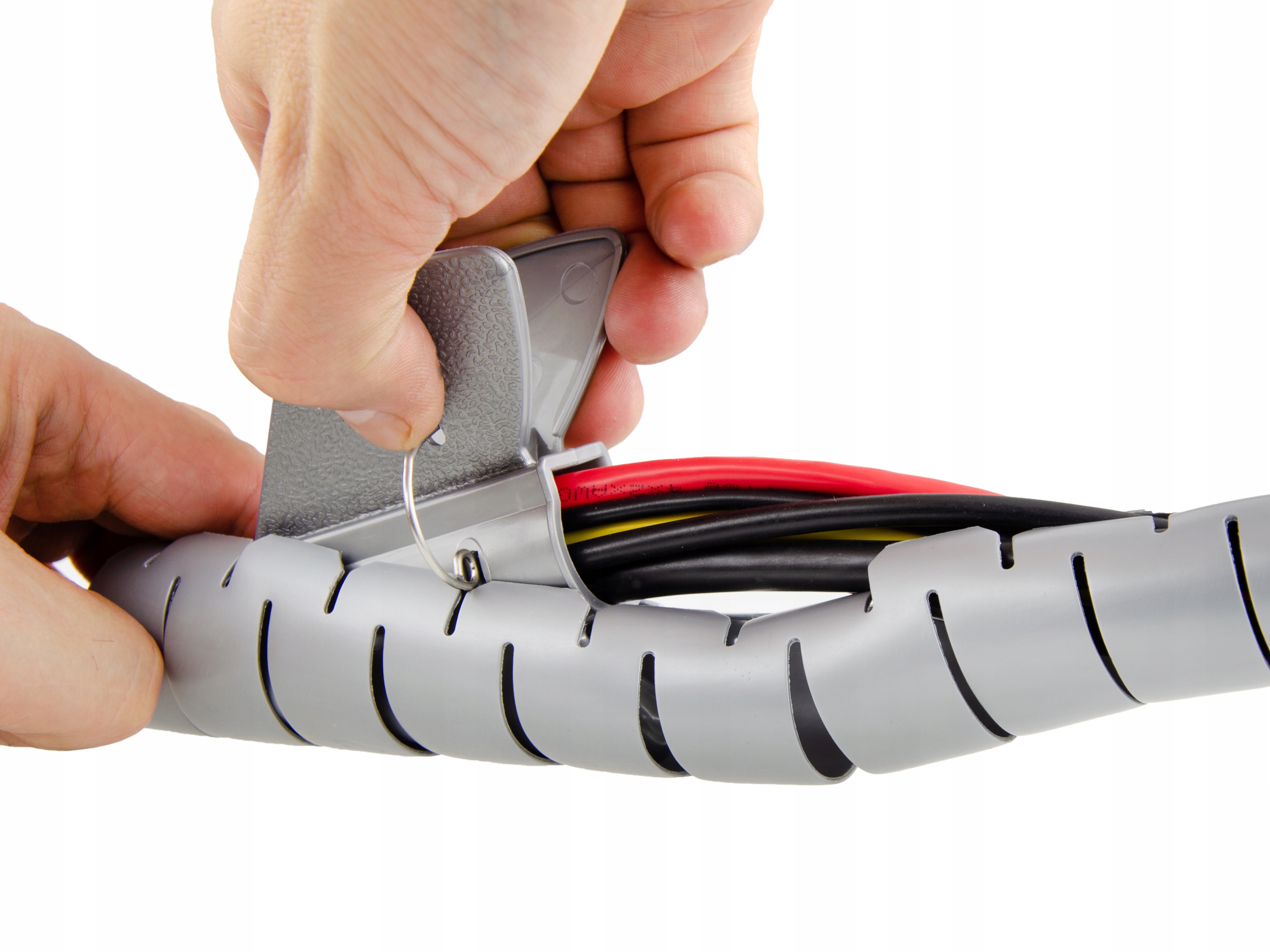 Elastyczny organizer biurkowy do kabli 25mm 2m szary NEKU – Idealne rozwiązanie dla uporządkowanego biurka