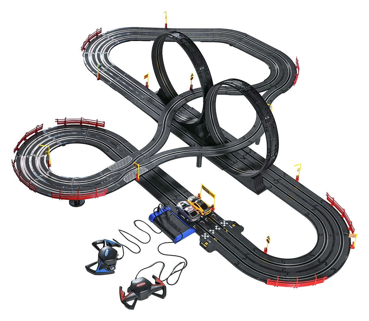 Imponująca długość 790 cm – Idealny tor do wyścigów