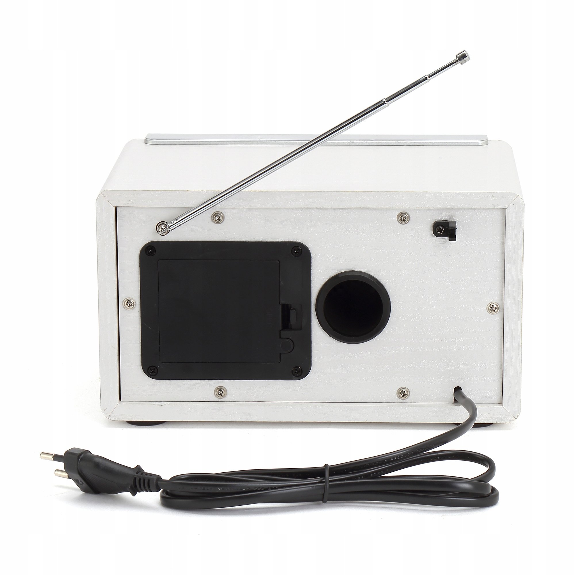 Wejście AUX do podłączenia odtwarzacza MP3 i smartfona