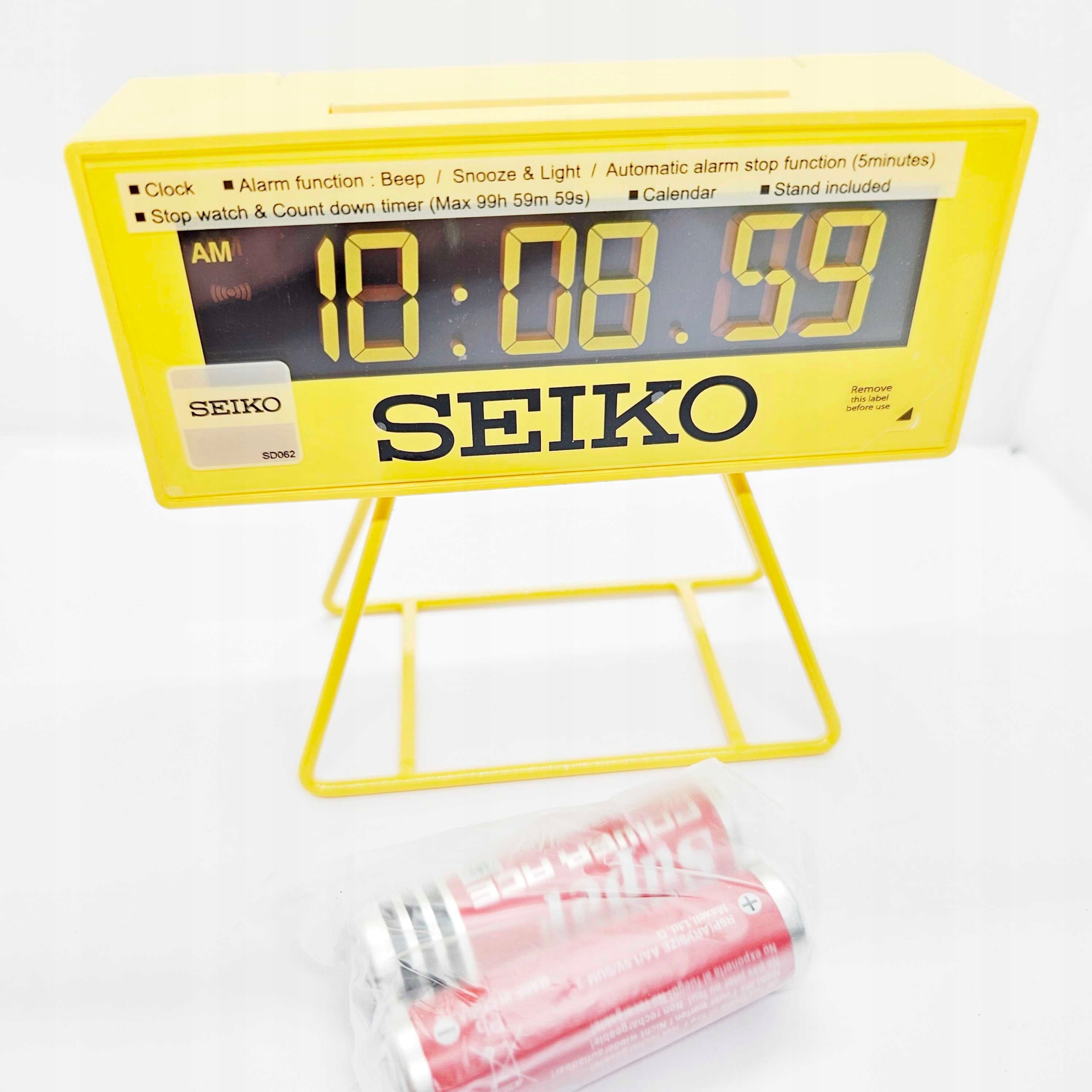 Specjalne cechy – cyfrowy wyświetlacz i mechanizm kwarcowy